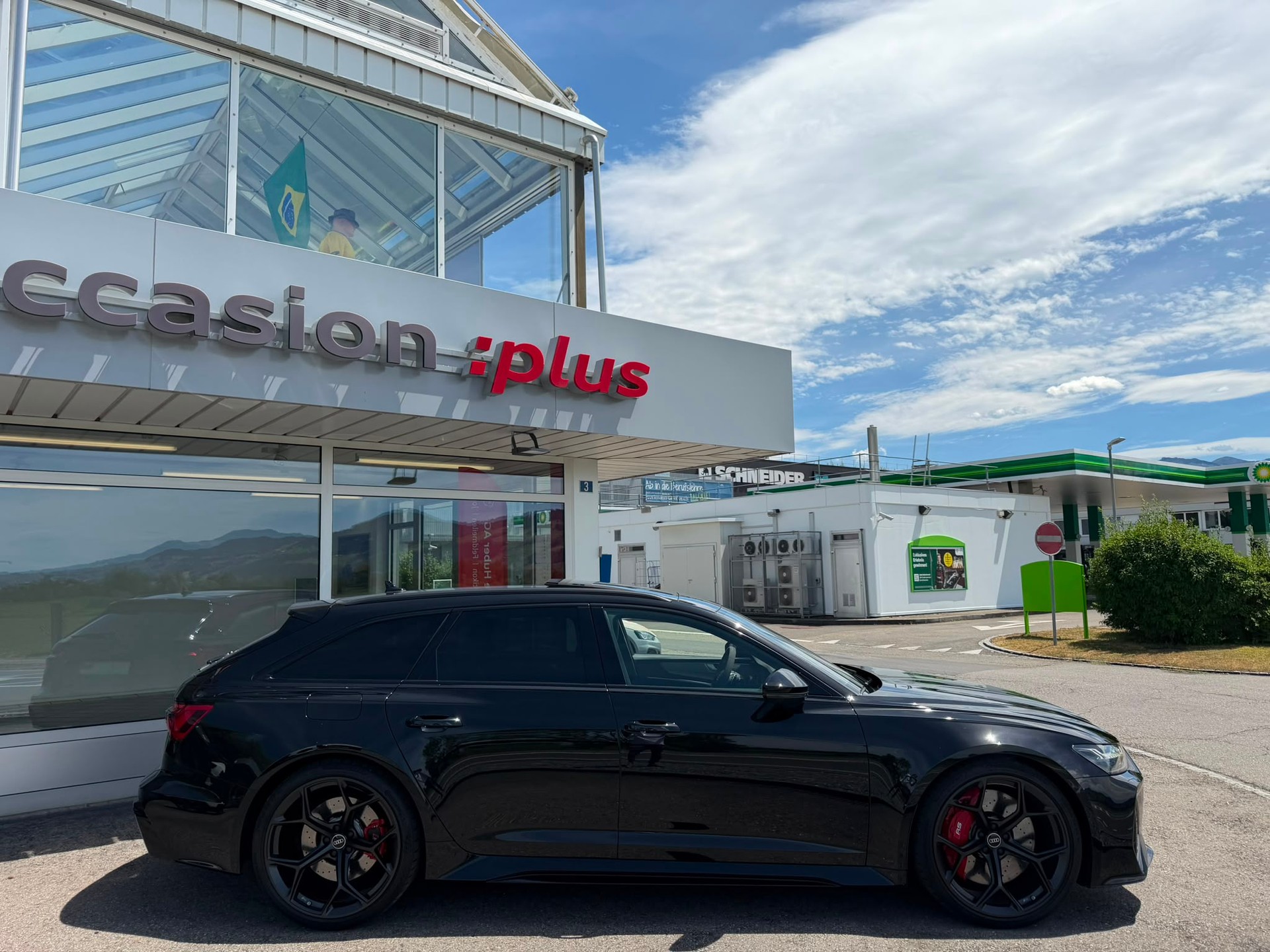 AUDI RS6 Avant 4.0 TFSI V8 Performance quattro-showroom-element-1