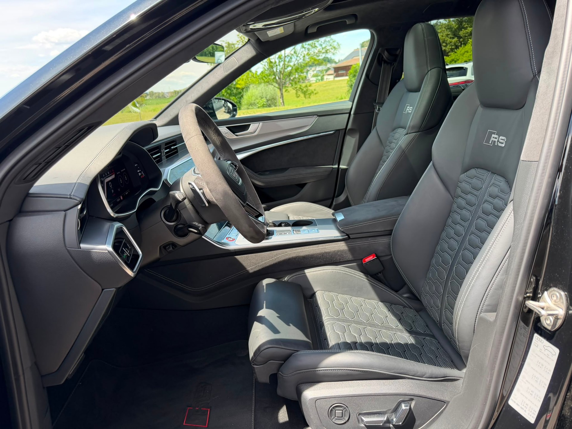 AUDI RS6 Avant 4.0 TFSI V8 Performance quattro-image-7