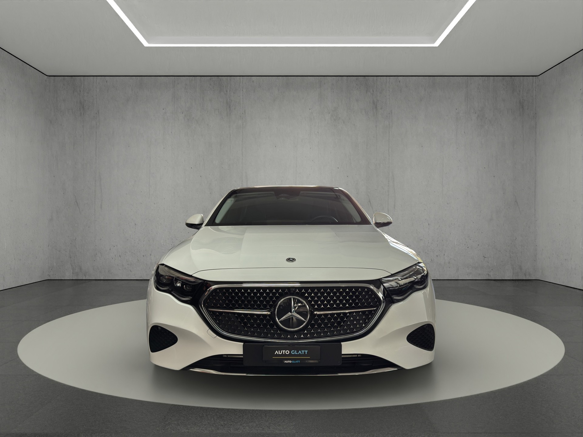 MERCEDES-BENZ E 220 d 9G-Tronic AVANTGARDE Advanced Plus "Pano-DIGITAL LIGHT-360°Kamera"-image-7