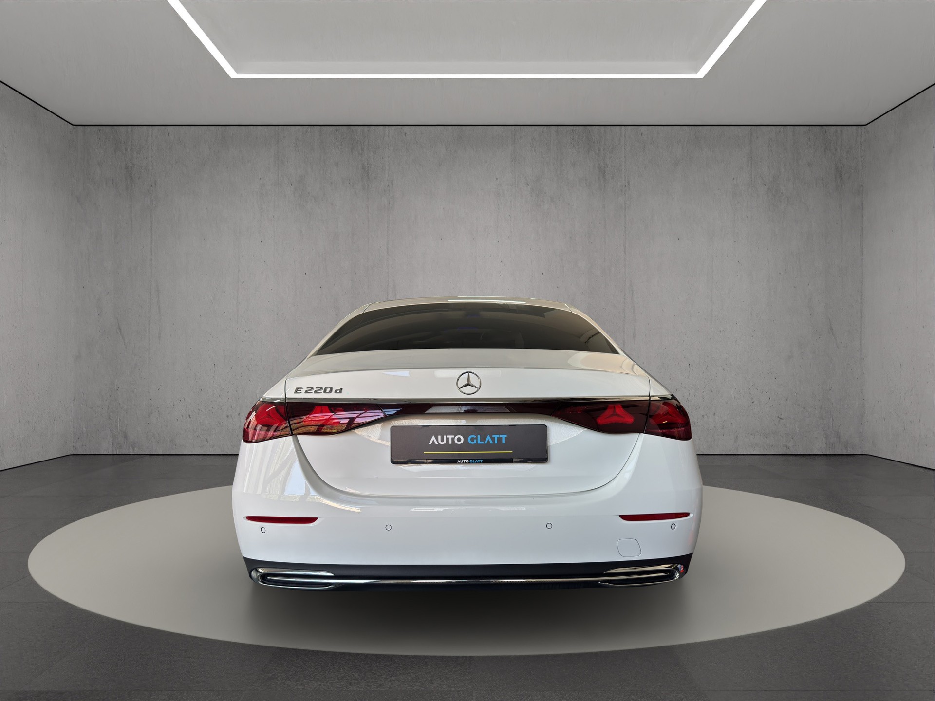 MERCEDES-BENZ E 220 d 9G-Tronic AVANTGARDE Advanced Plus "Pano-DIGITAL LIGHT-360°Kamera"-image-6
