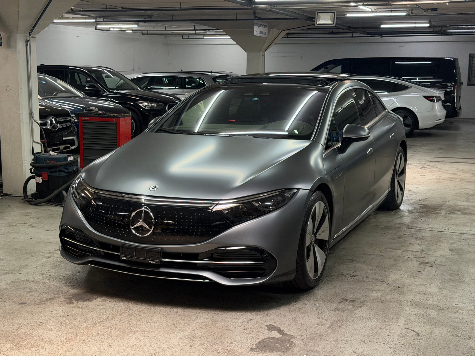 MERCEDES-BENZ EQS 580 4Matic Electric Art Line-image-6