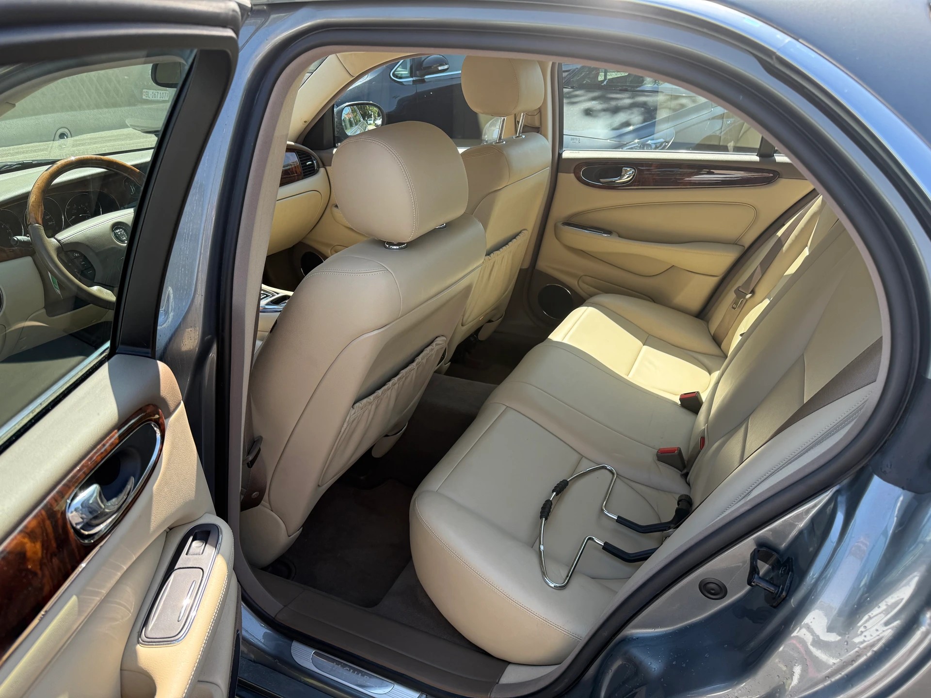 JAGUAR XJ8 3.5 V8 Classic-image-7