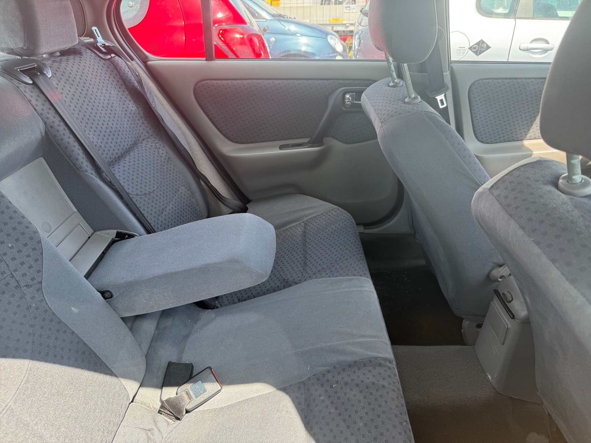 NISSAN Primera 2.0 Elegance Plus-image-5