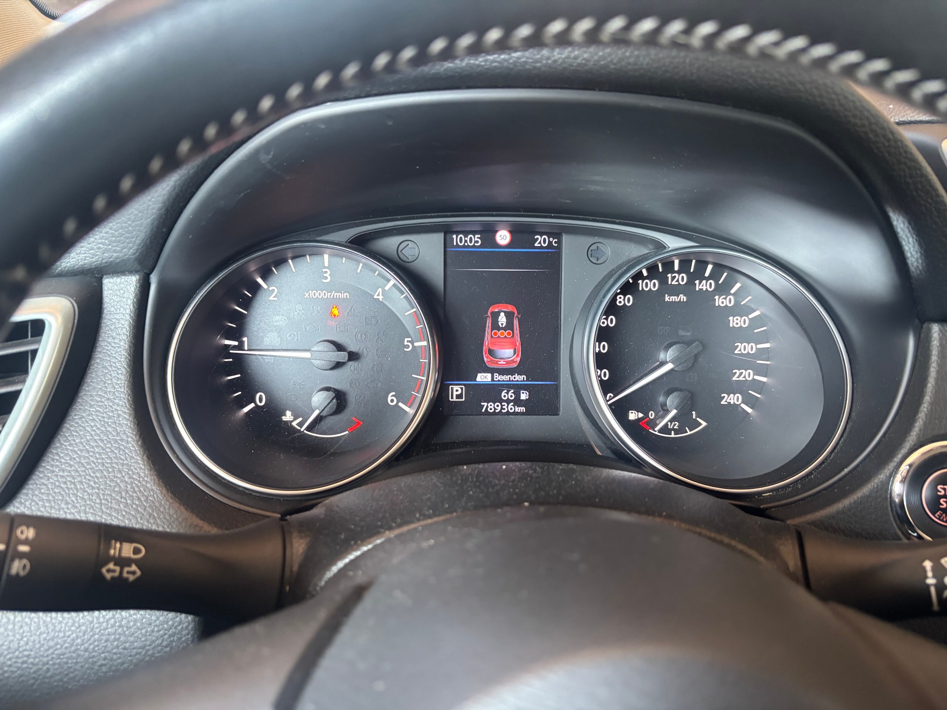 NISSAN Qashqai 1.7 dCi tekna Xtronic ALL-MODE 4x4-image-7