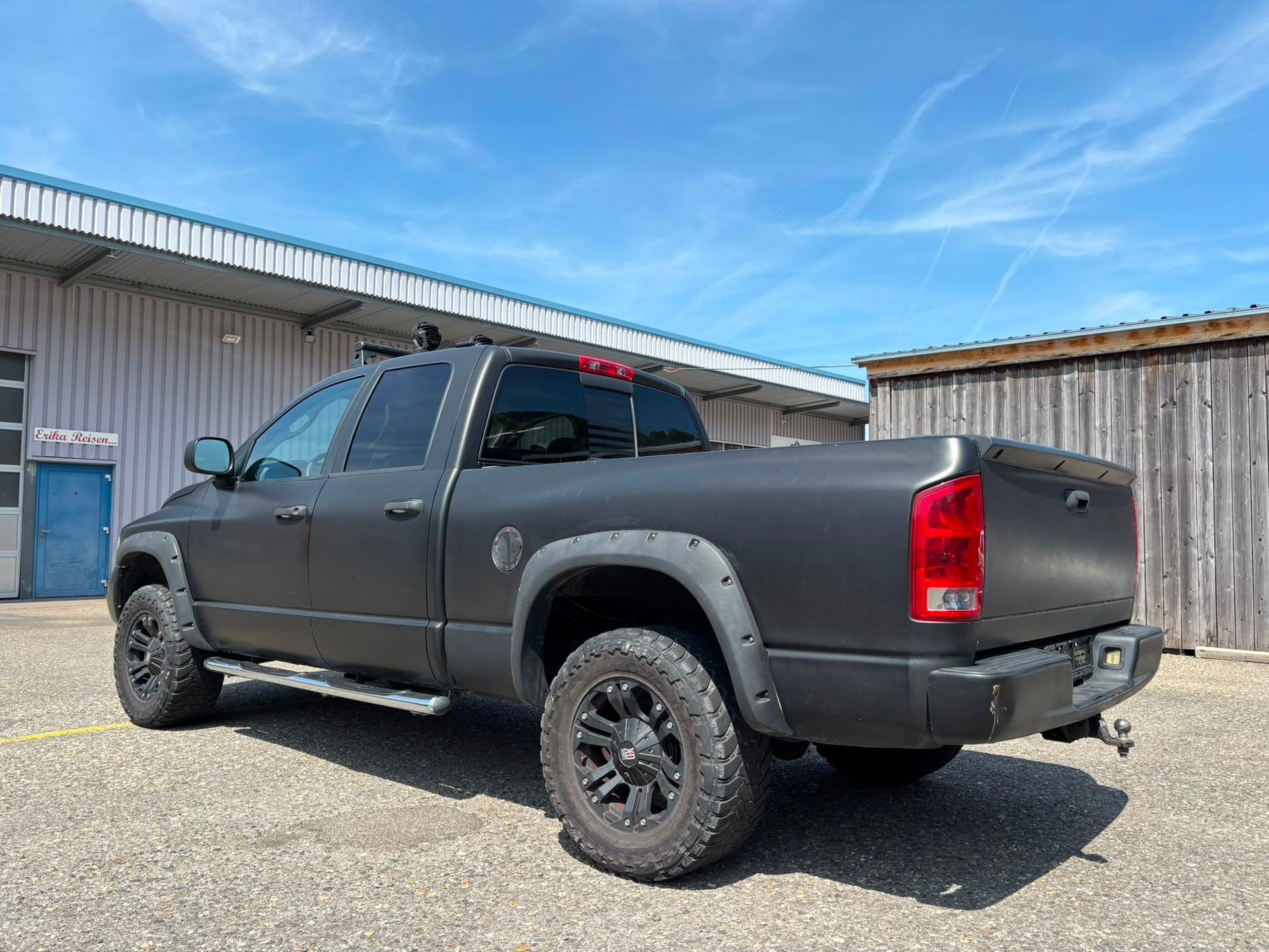 DODGE Ram 1500 Hemi-image-2