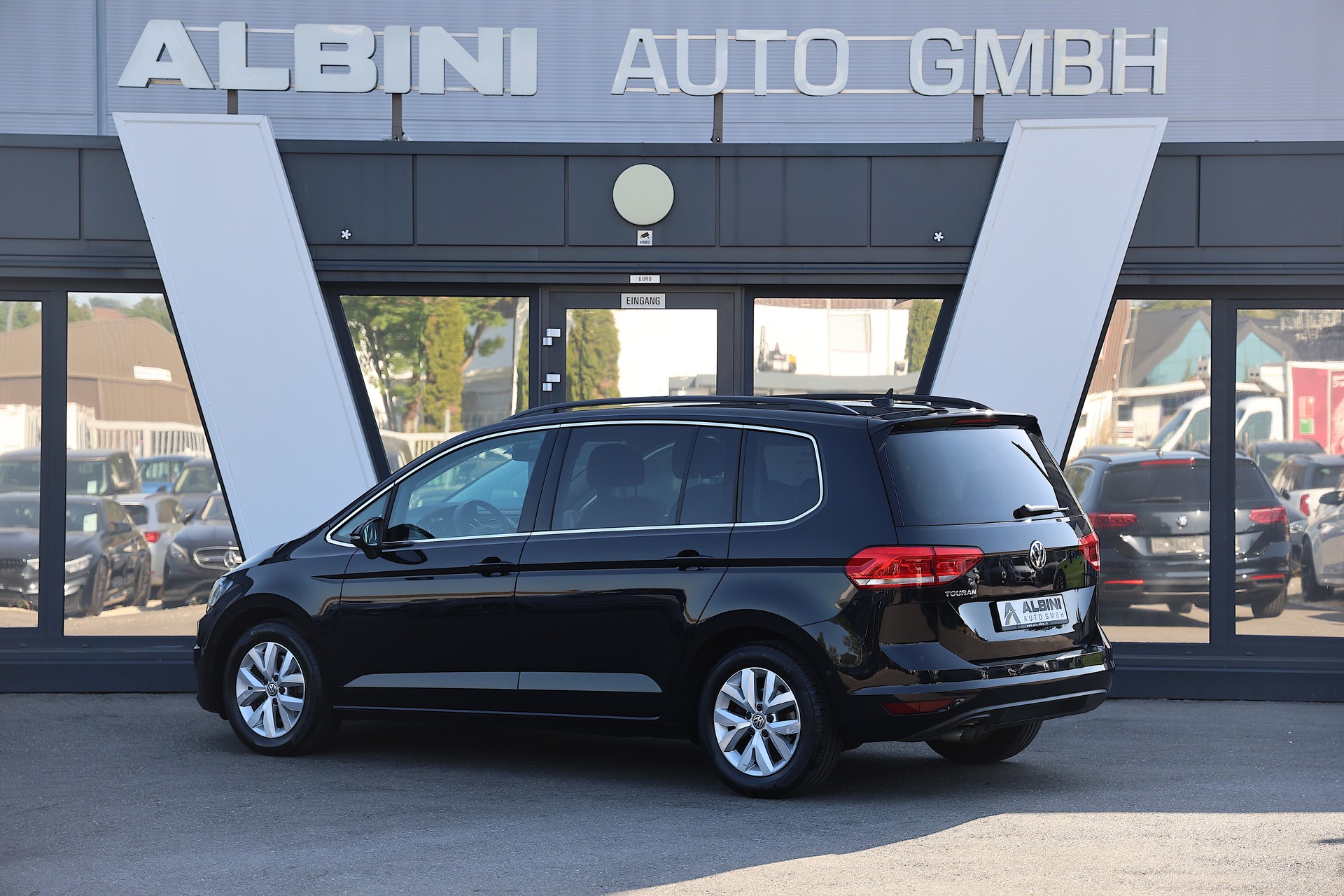 VW Touran 2.0 TDI SCR Comfortline DSG *7-Sitzer*-image-3