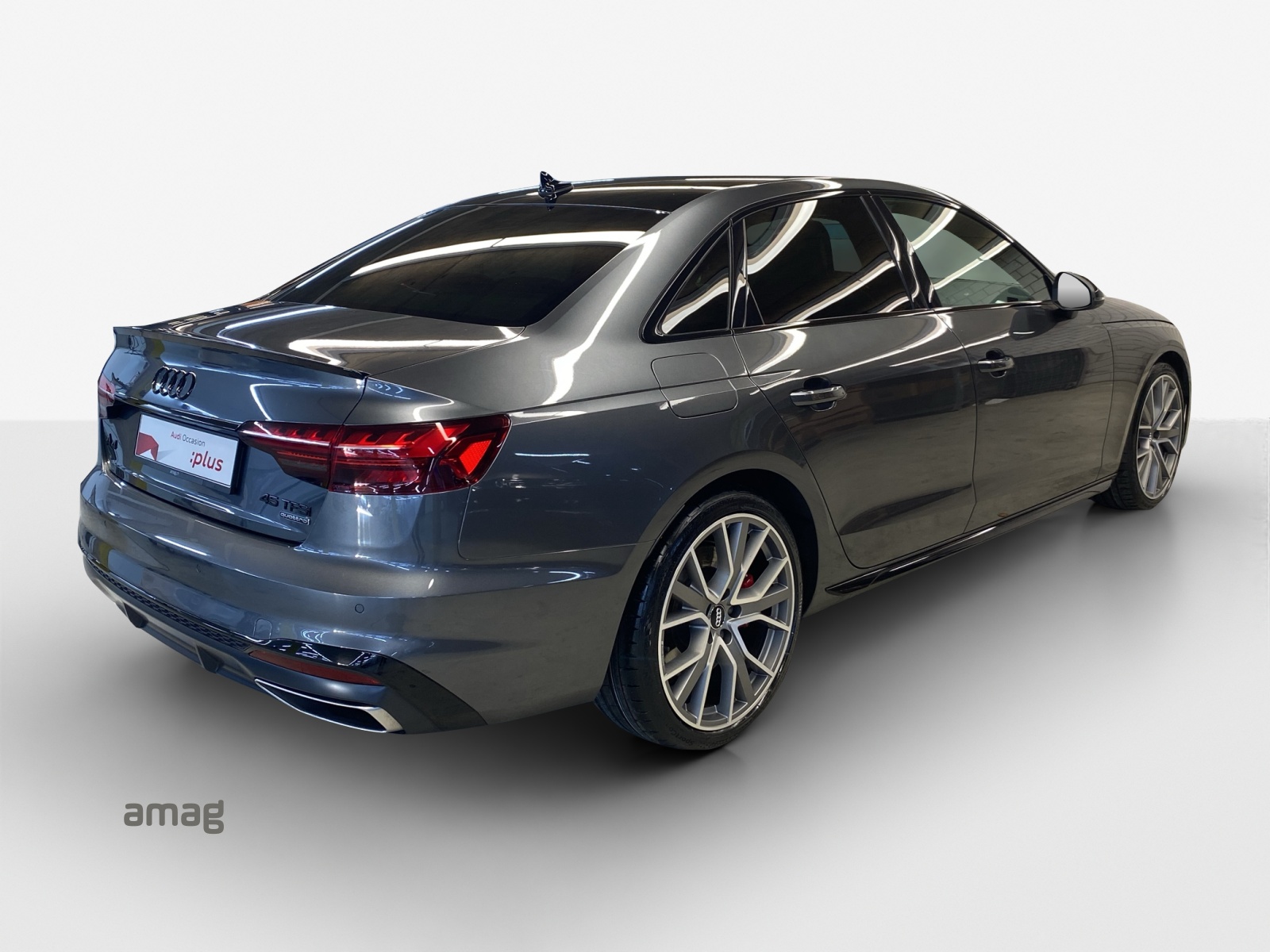 AUDI A4 Limousine 45 TFSI S line S-tronic quattro-image-4