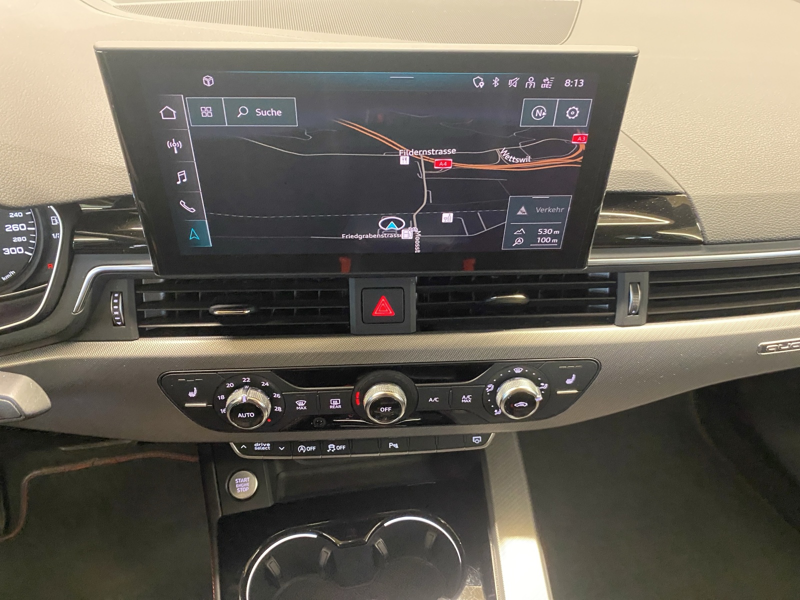 AUDI A4 Limousine 45 TFSI S line S-tronic quattro-image-10