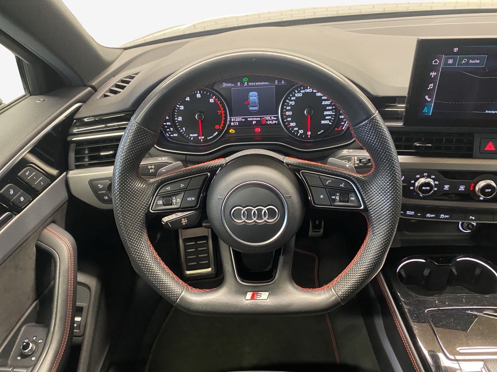 AUDI A4 Limousine 45 TFSI S line S-tronic quattro-image-9