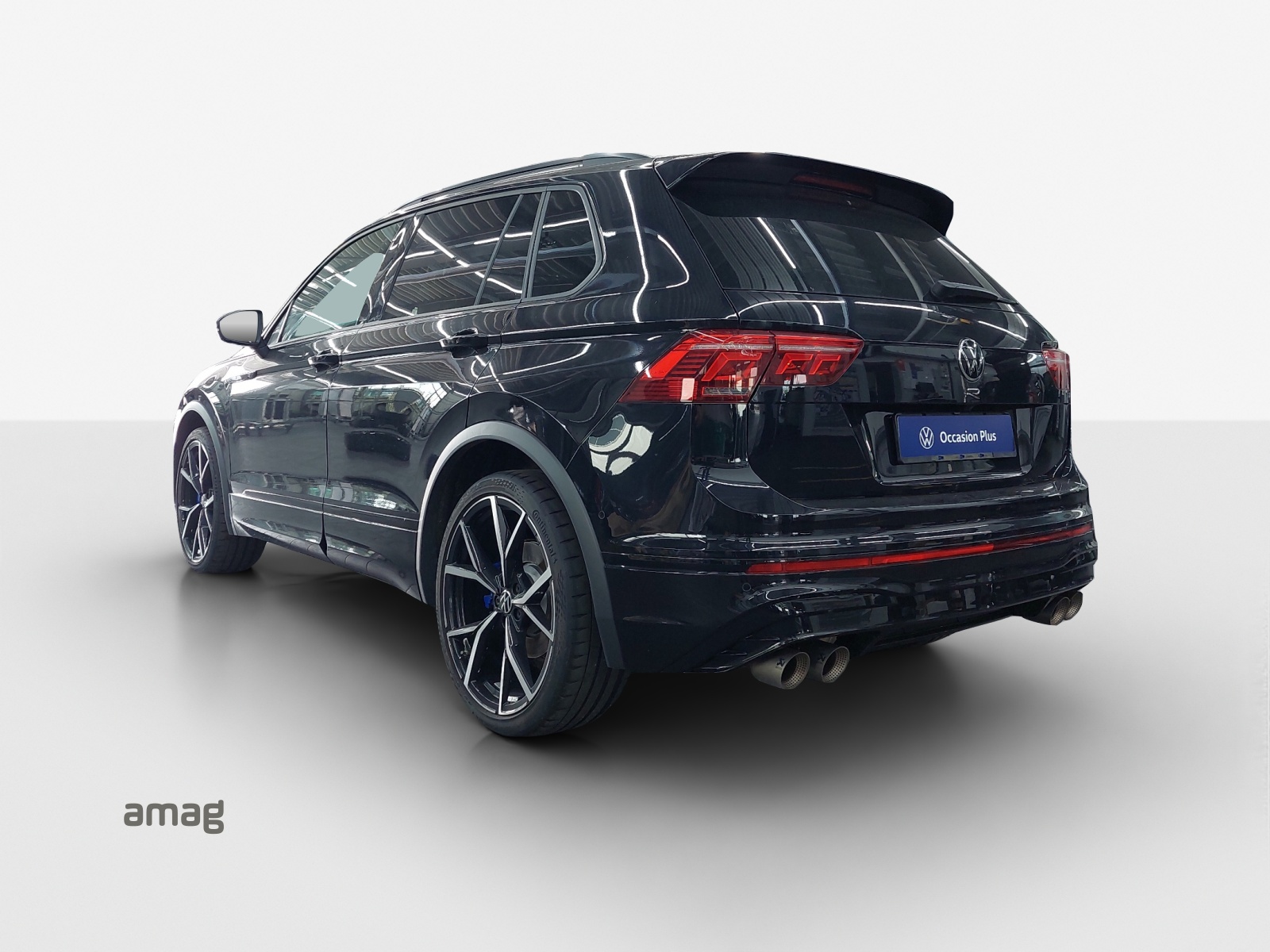 VW Tiguan 2.0TSI R 4Motion DSG-image-2