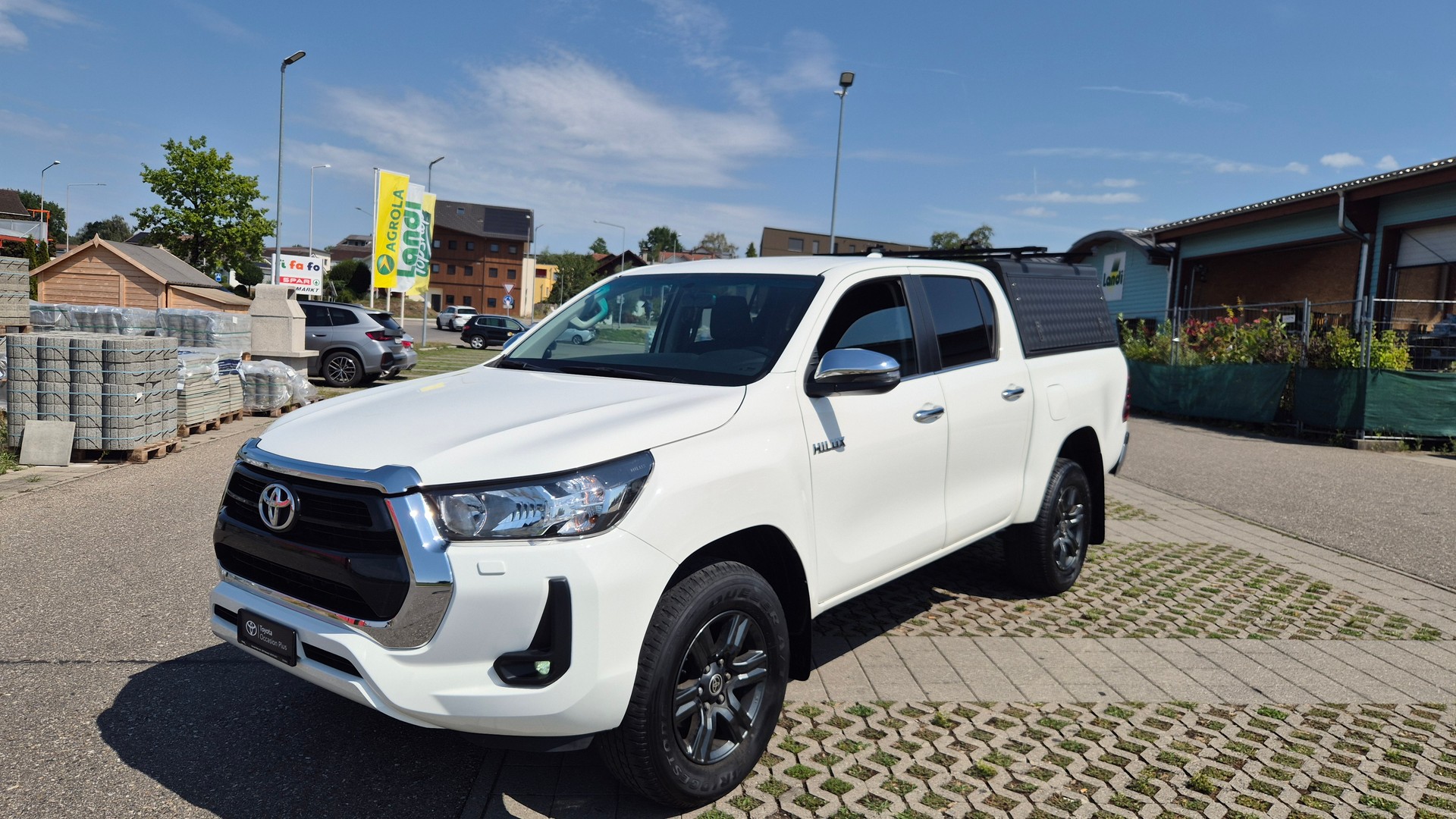 TOYOTA Hilux 2.4D-4D Style Double Cab 4x4 A-image-6