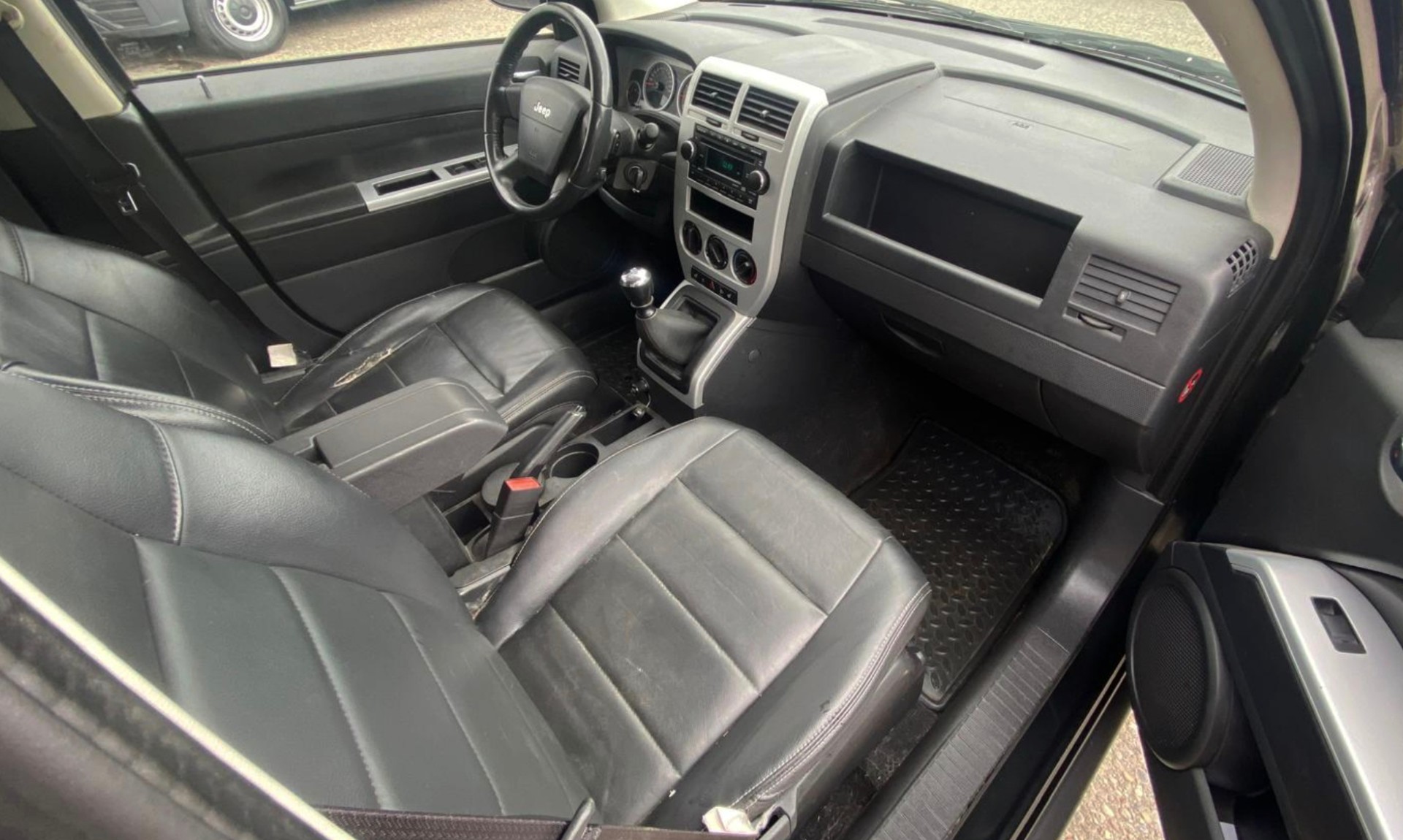 JEEP Compass 2.0 CRD Limited-image-10