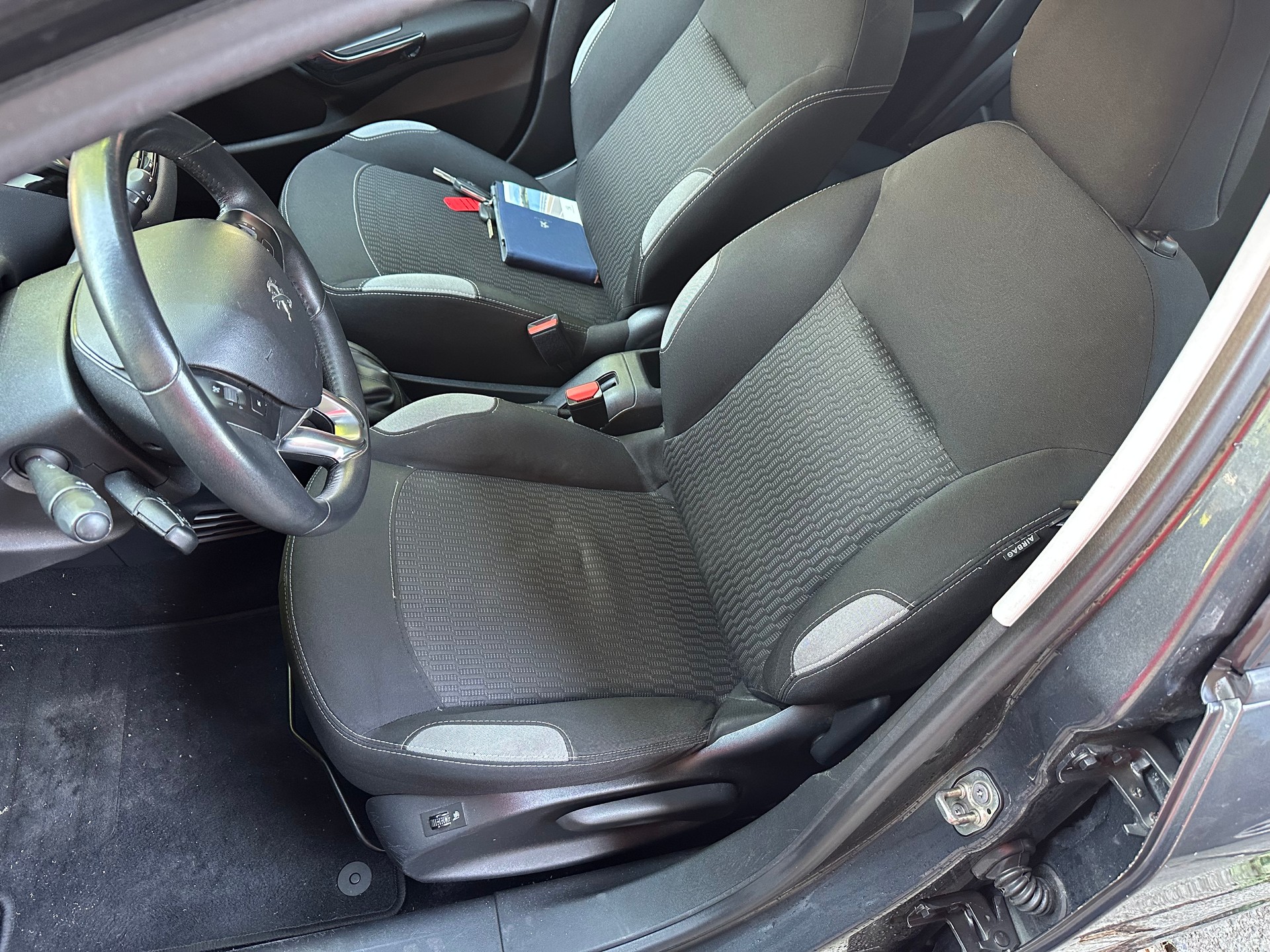 PEUGEOT 208 1.2 VTI Style FIXPREIS-image-13