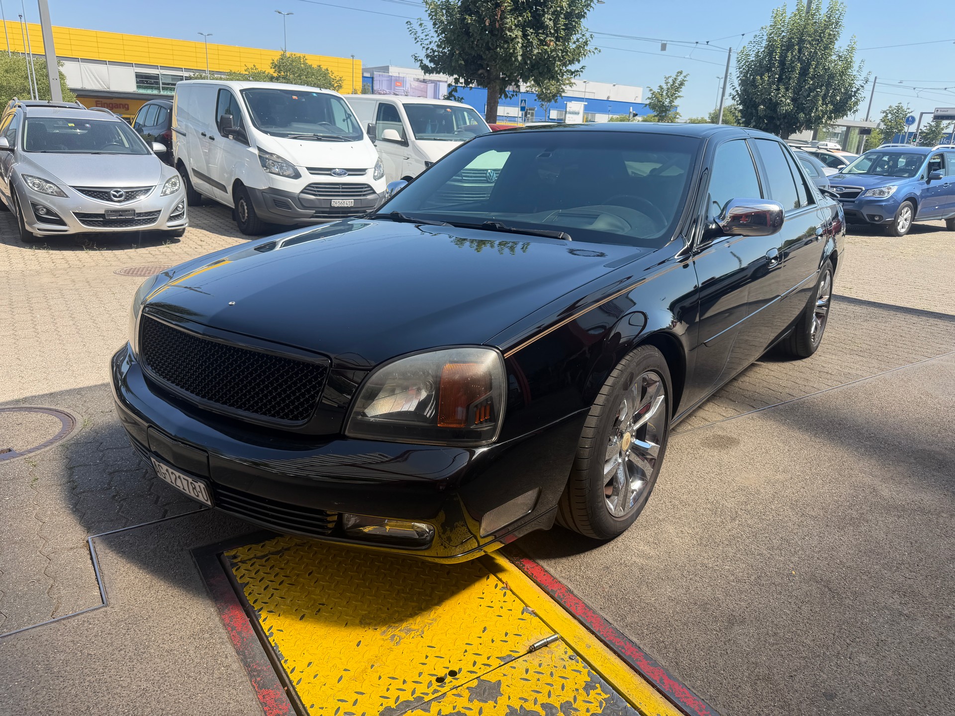 CADILLAC DEVILLE