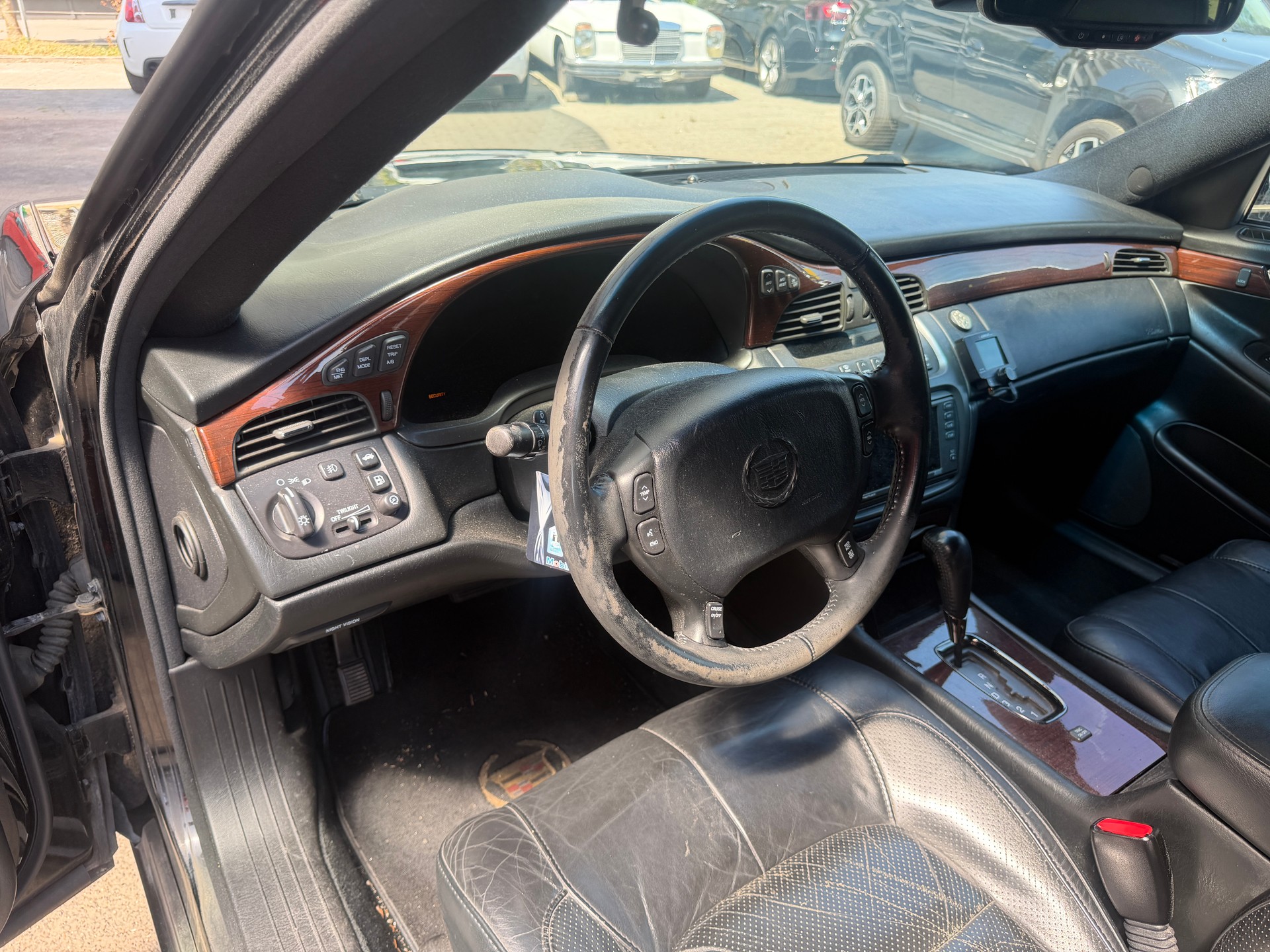 CADILLAC DEVILLE-image-8