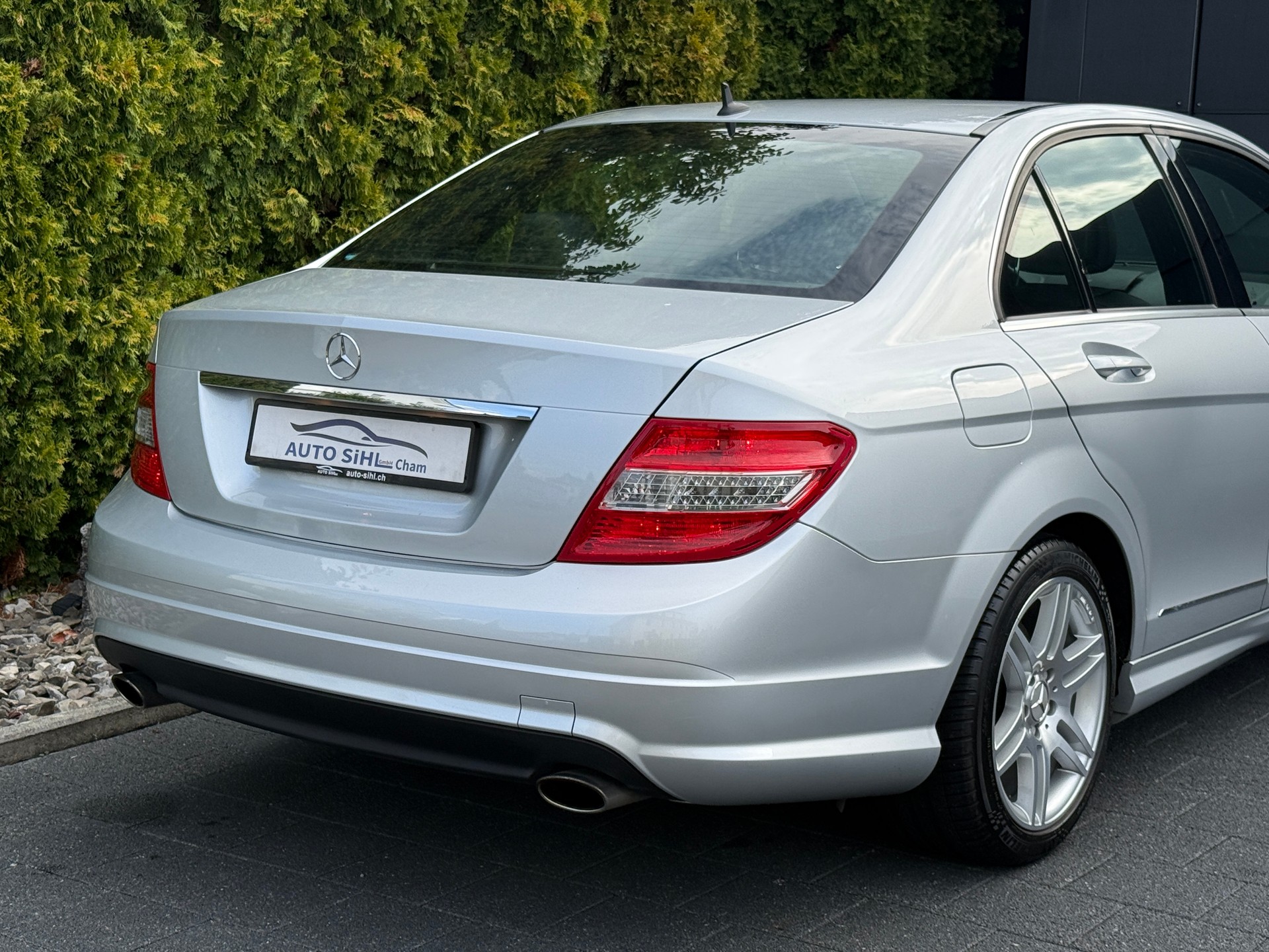 MERCEDES-BENZ C 300 (280) AMG Styling 7G-Tronic / 1.Hand / Einzelstück / Komplette Mercedes Historie-image-12