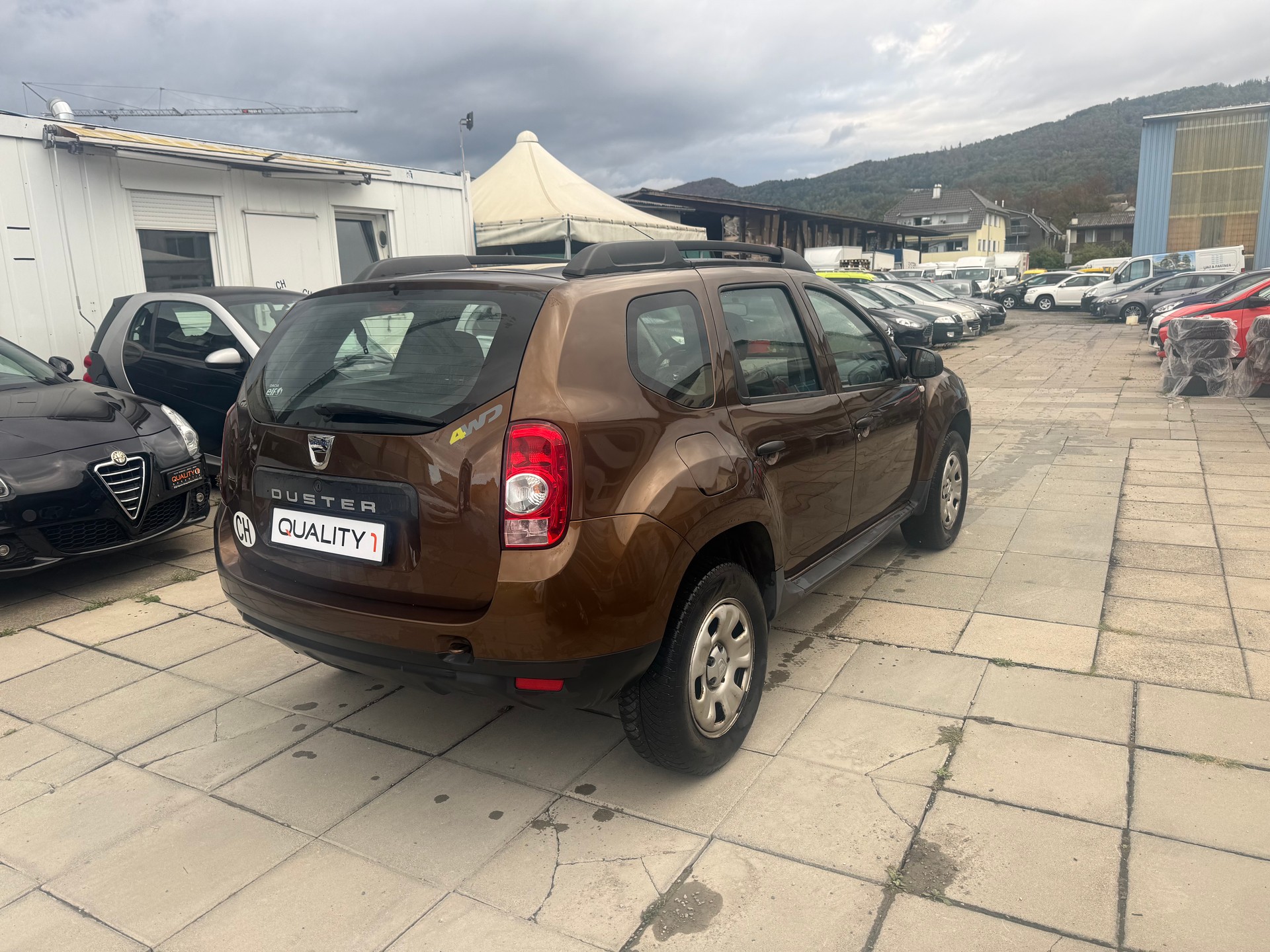 DACIA Duster 1.6 Lauréate 4x4-image-3