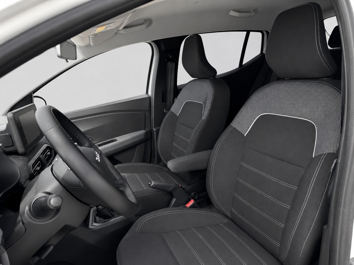 DACIA 1.0 TCe Expression-image-4