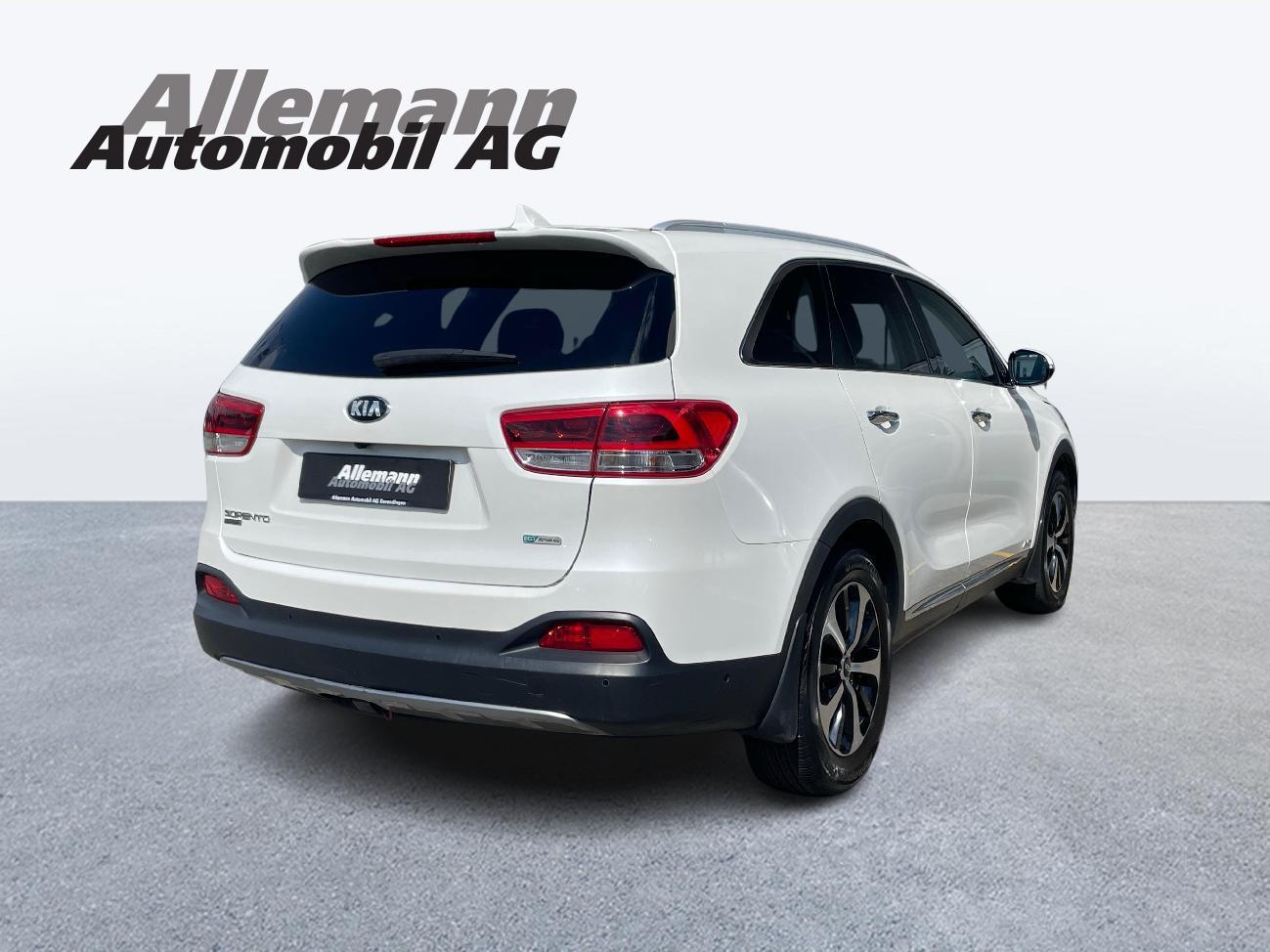 KIA Sorento 2.2 CRDi Style 3000KG AHK-image-2