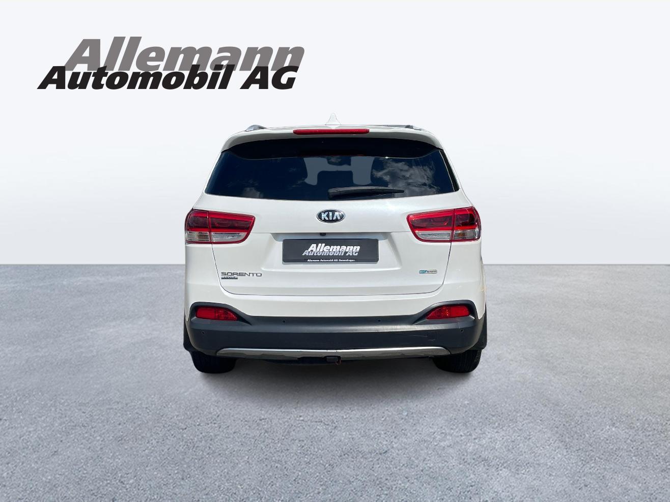 KIA Sorento 2.2 CRDi Style 3000KG AHK-image-4