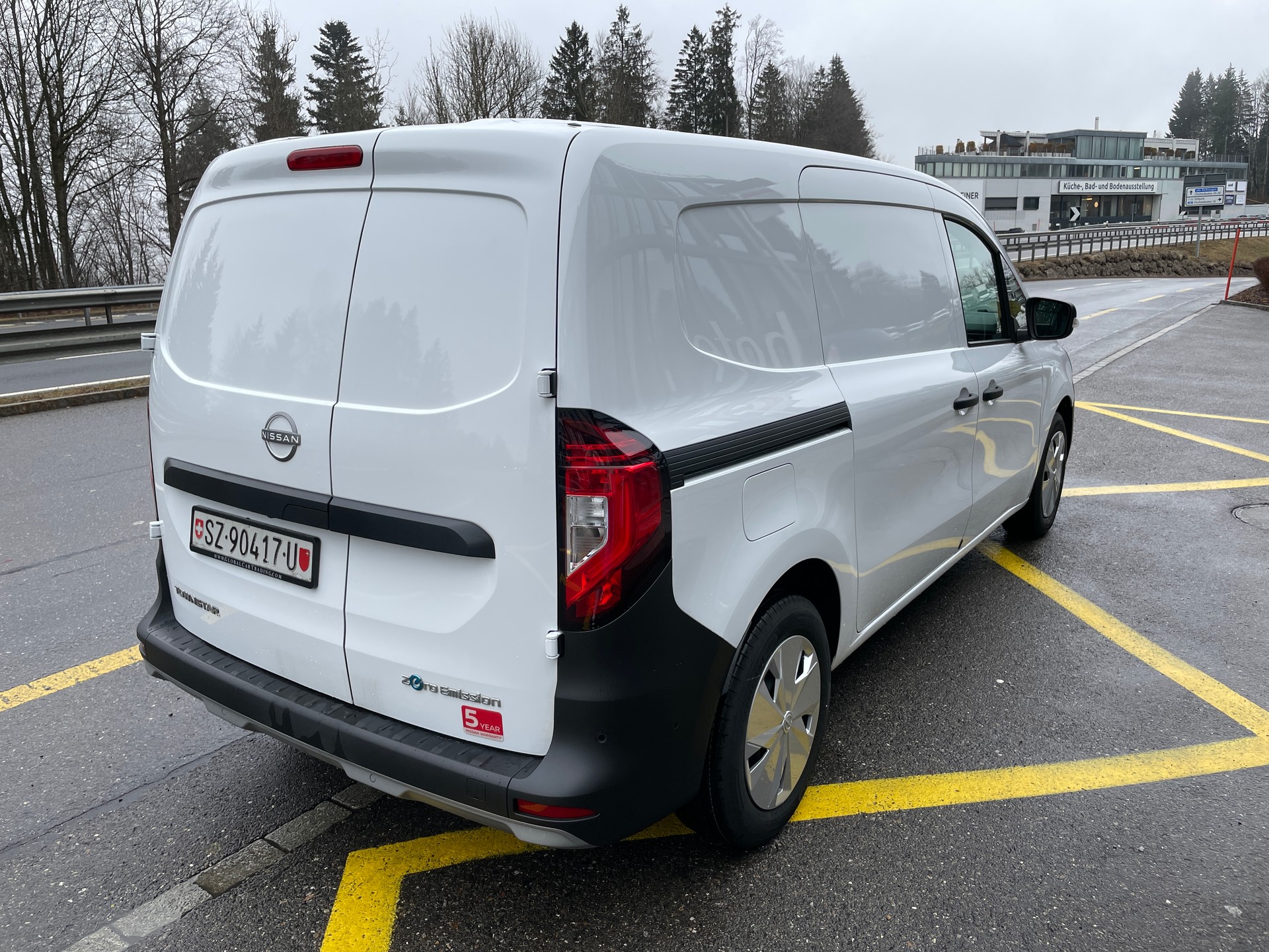 NISSAN Townstar EV45 kWh 22kW L2 Acenta-image-9