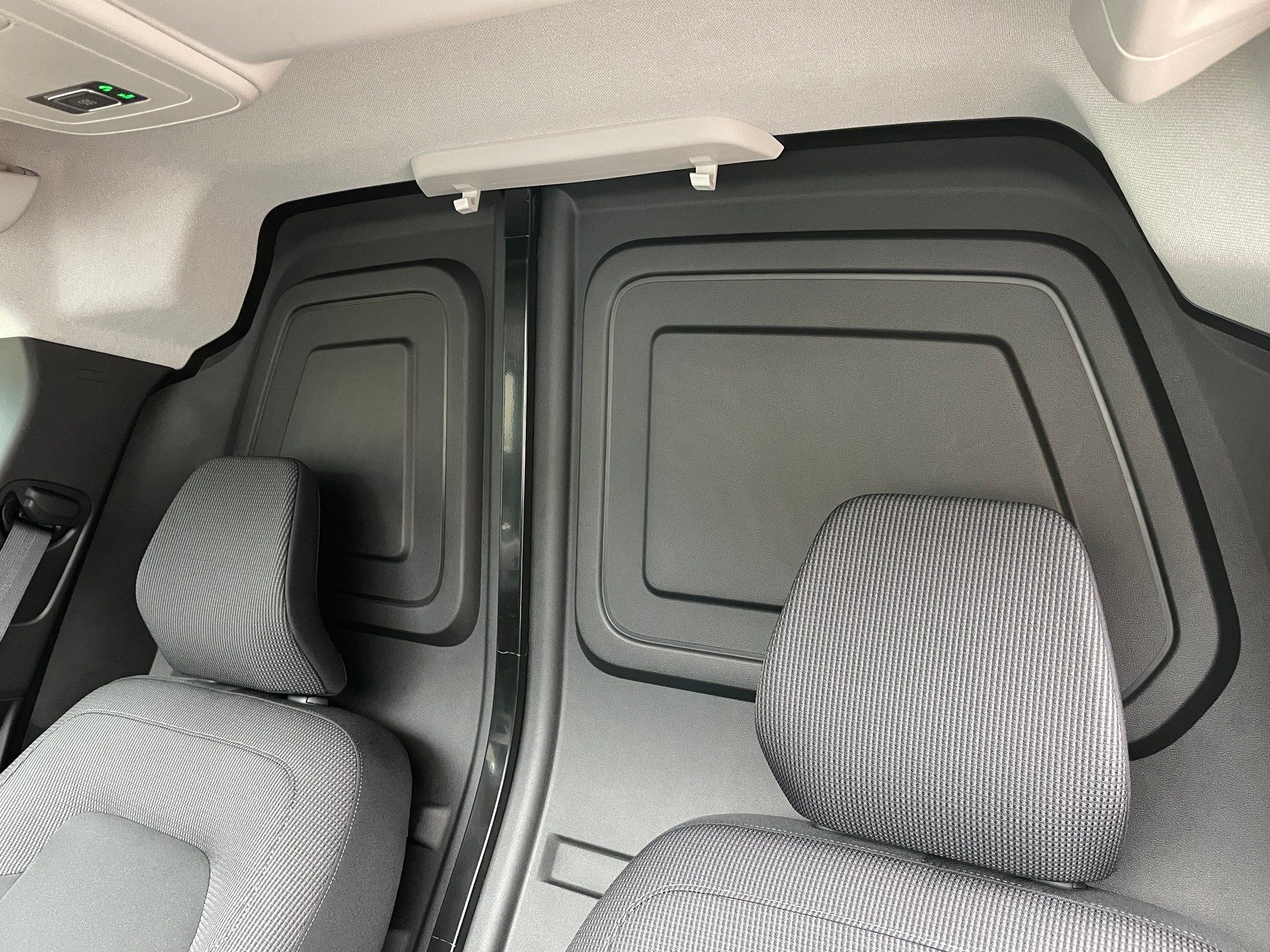 NISSAN Townstar EV45 kWh 22kW L2 Acenta-image-20