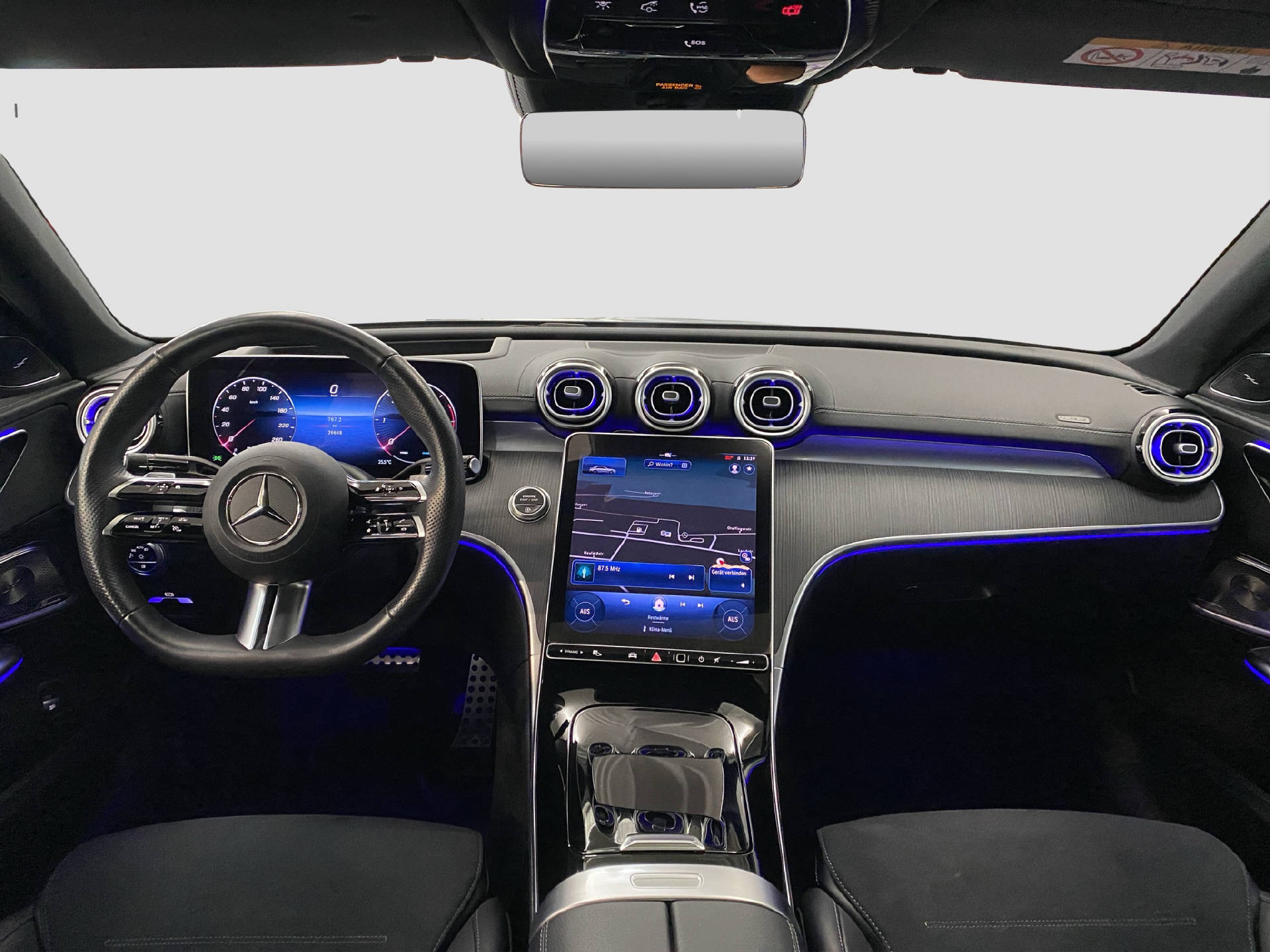 MERCEDES-BENZ C 220 d Swiss Star AMG Line-image-7