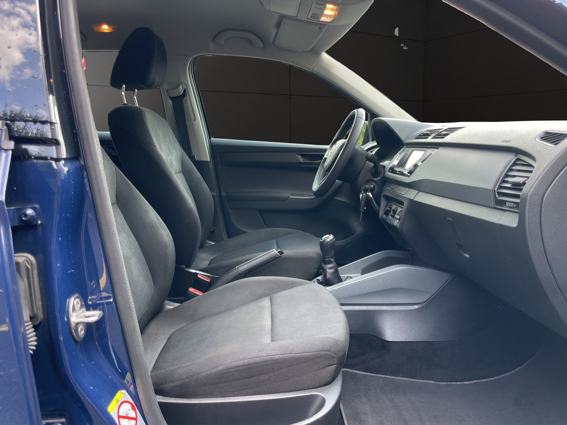SKODA Fabia 1.0 Active-image-13