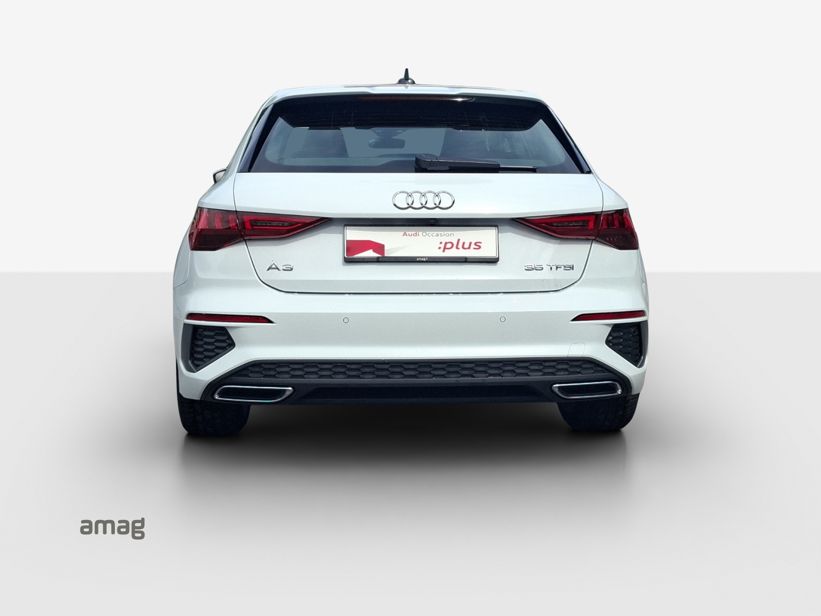 AUDI A3 Sportback 35 TFSI S line Attraction S-tronic-image-4