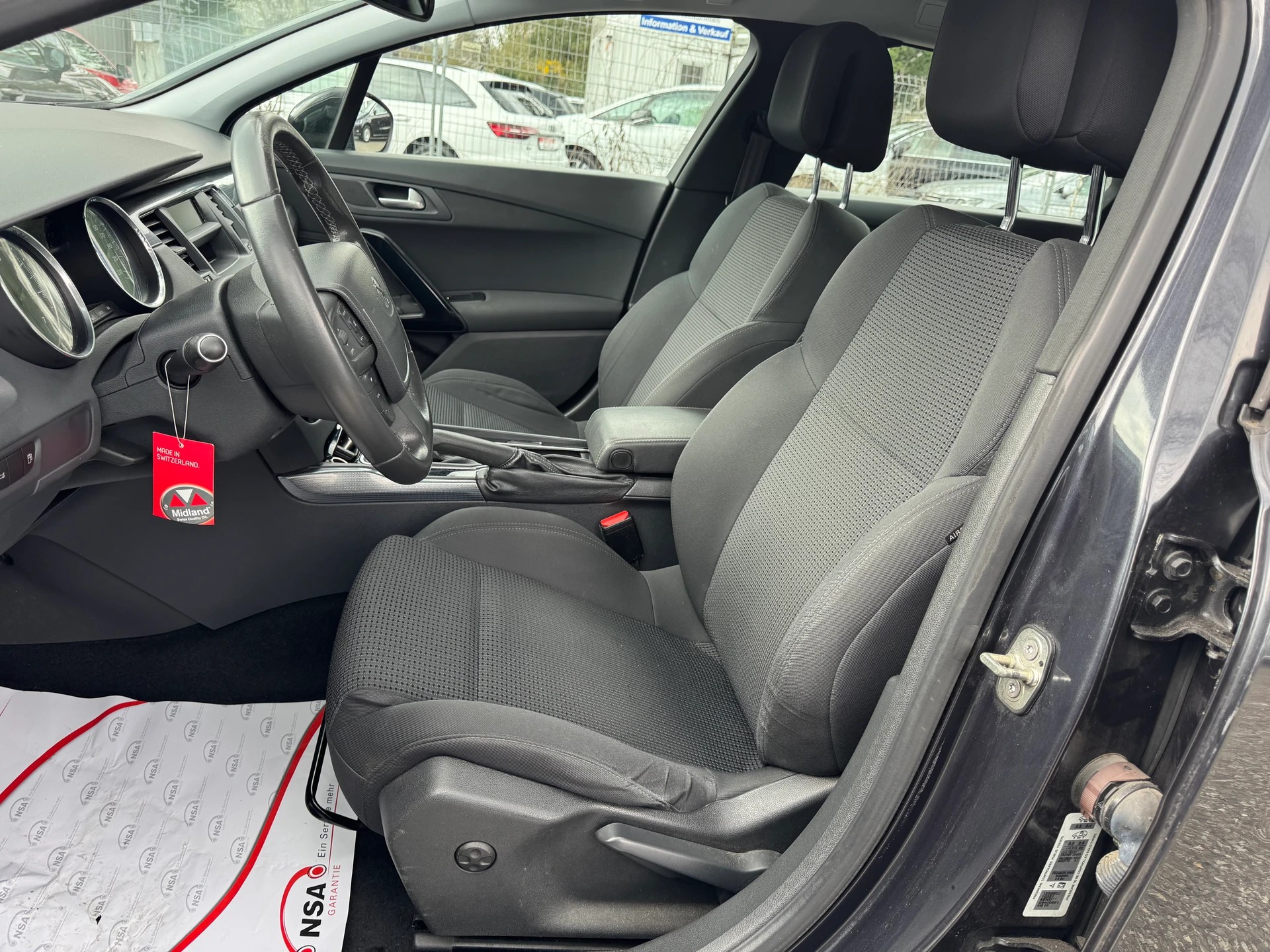 PEUGEOT 508 SW 1.6 16V T Active * Klima-auto * MF-L-Tempomat * PDC V&H * Panoramadach * Letzte MFK 23.02.2022 * B5a-image-6