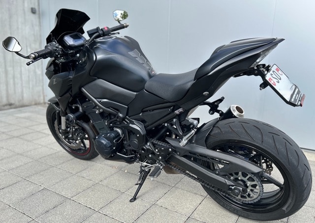 KAWASAKI Z 900-showroom-element-3