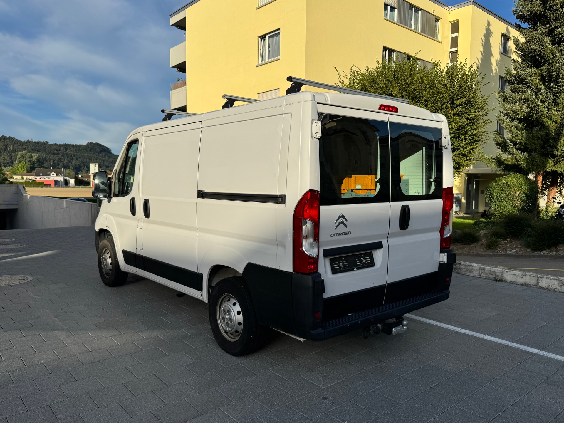 CITROEN Jumper 30 2.2 BlueHDi 120 Club L1H1-image-2