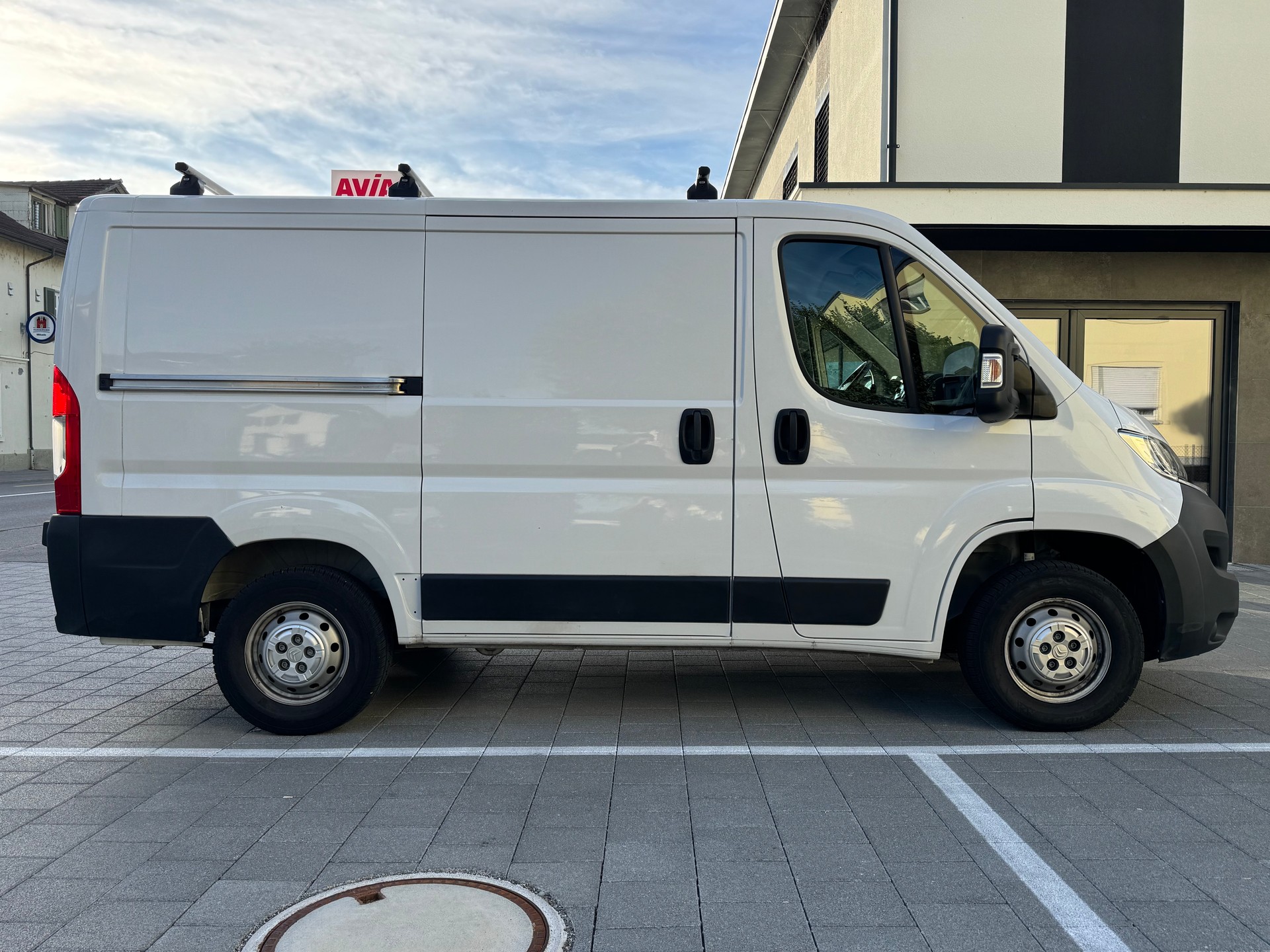 CITROEN Jumper 30 2.2 BlueHDi 120 Club L1H1-image-5