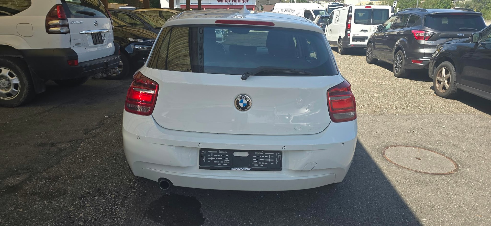 BMW 116i-image-6