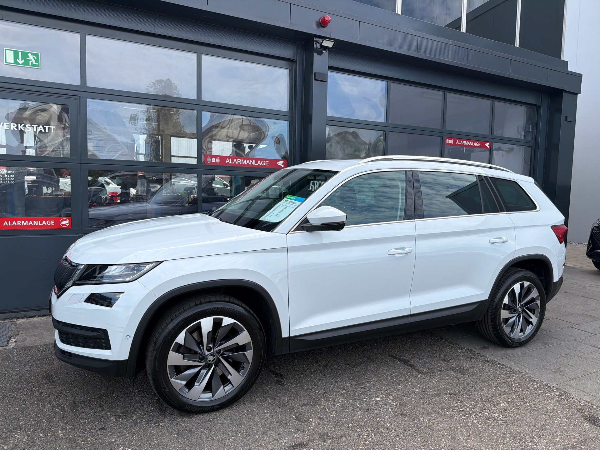 SKODA Kodiaq 2.0 TDI CR Style 4x4 DSG 7 Sitze-showroom-element-1