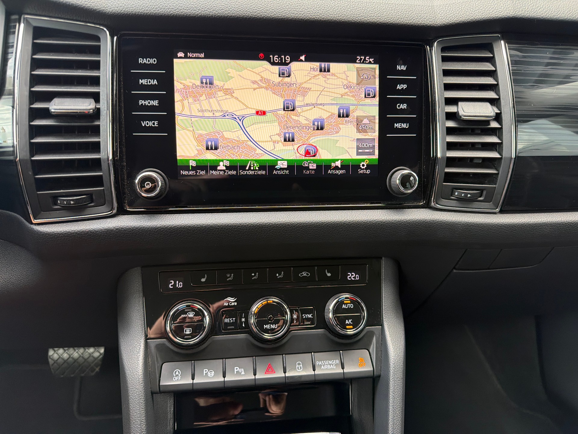 SKODA Kodiaq 2.0 TDI CR Style 4x4 DSG 7 Sitze-image-13