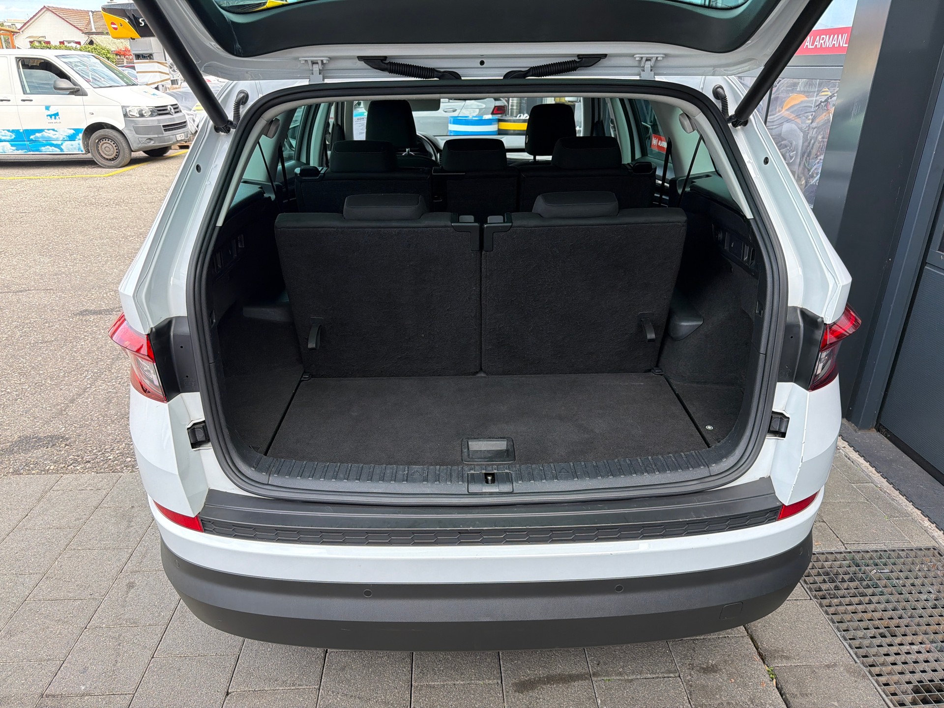 SKODA Kodiaq 2.0 TDI CR Style 4x4 DSG 7 Sitze-image-5