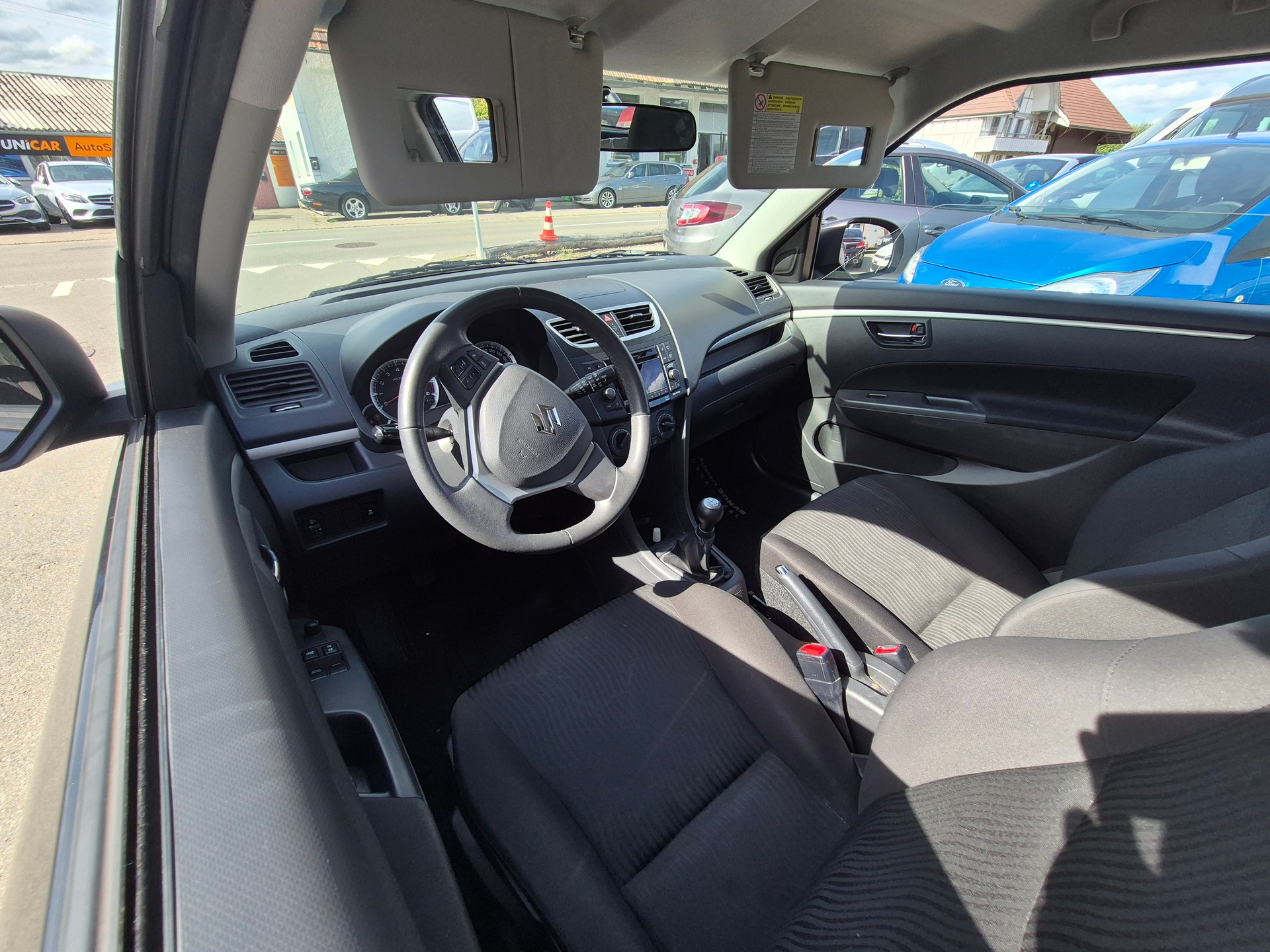 SUZUKI Swift 1. Hand Frisch MFK / Service Top Gepflegt-image-5