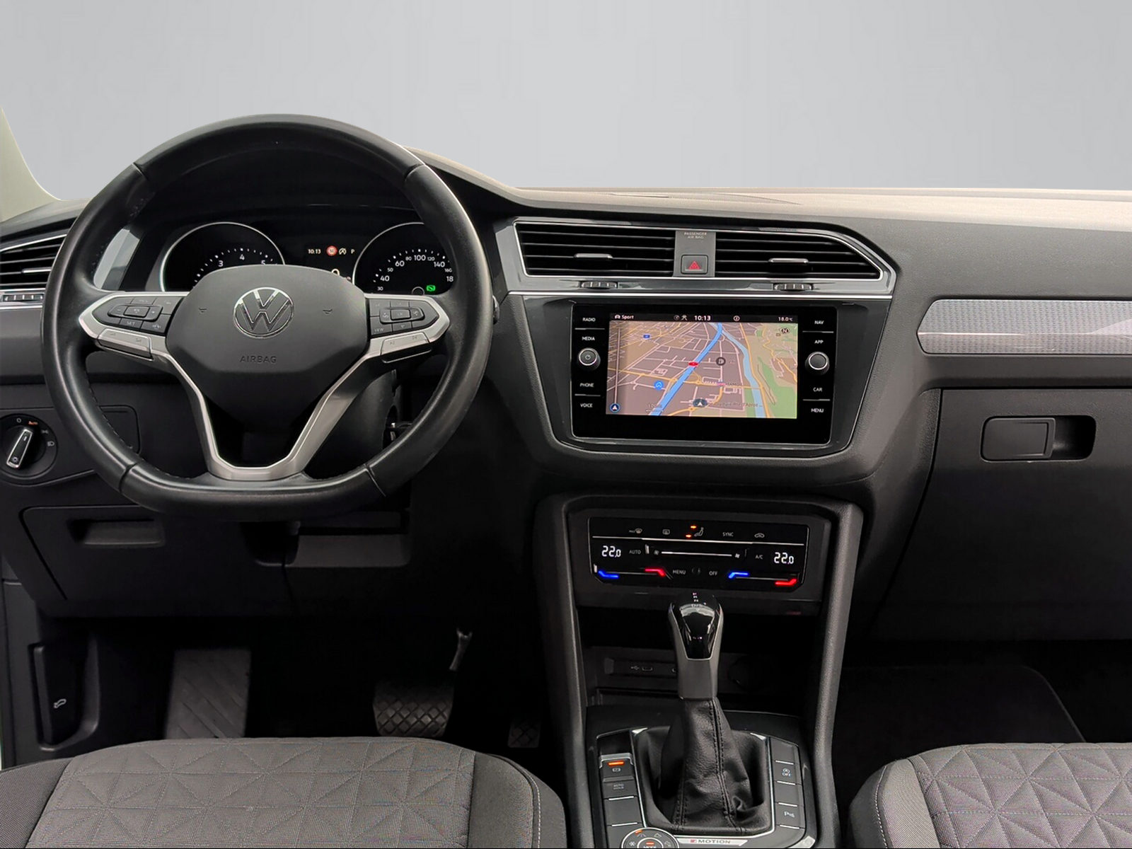 VW Tiguan 2.0TSI Life 4Motion DSG-image-5