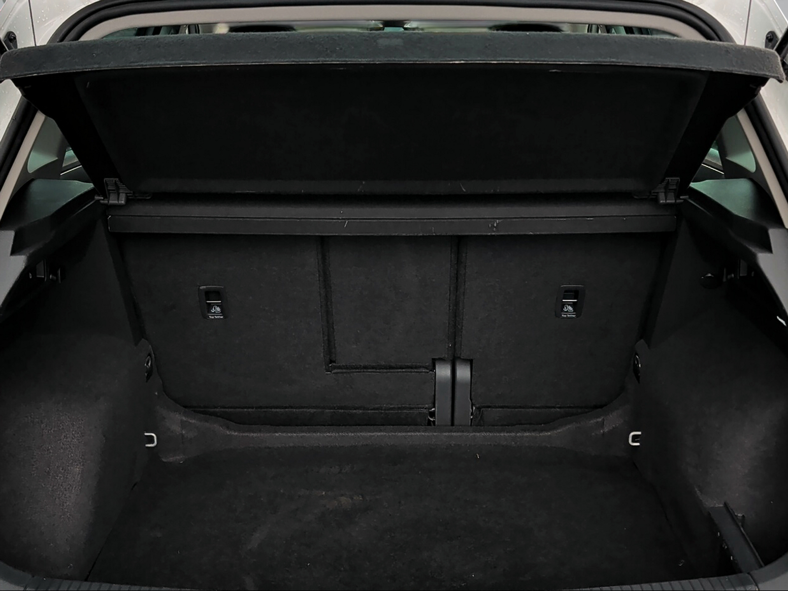 VW Tiguan 2.0TSI Life 4Motion DSG-image-8