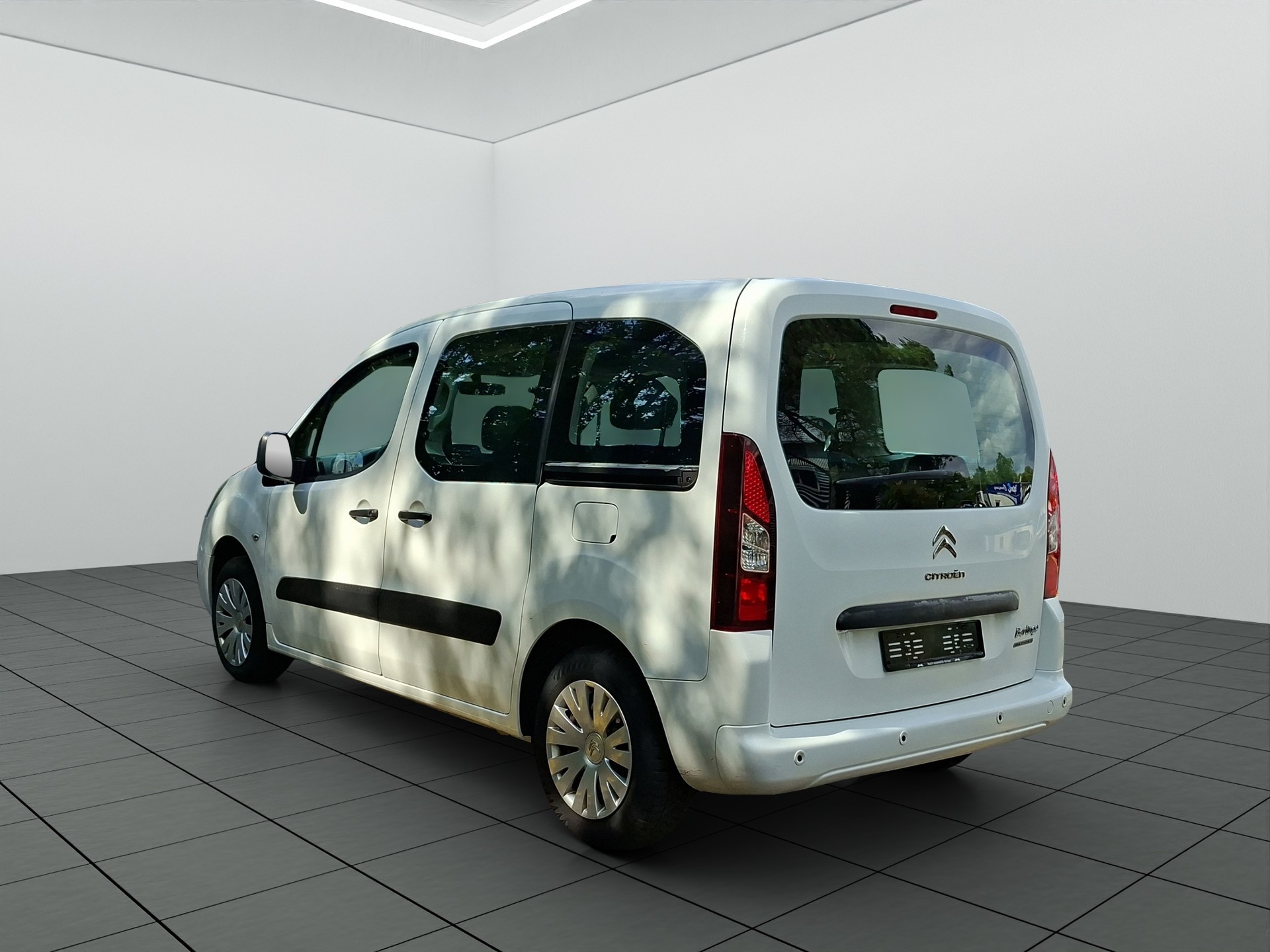 CITROEN Berlingo 1.6 BlueHDi Feel-image-5