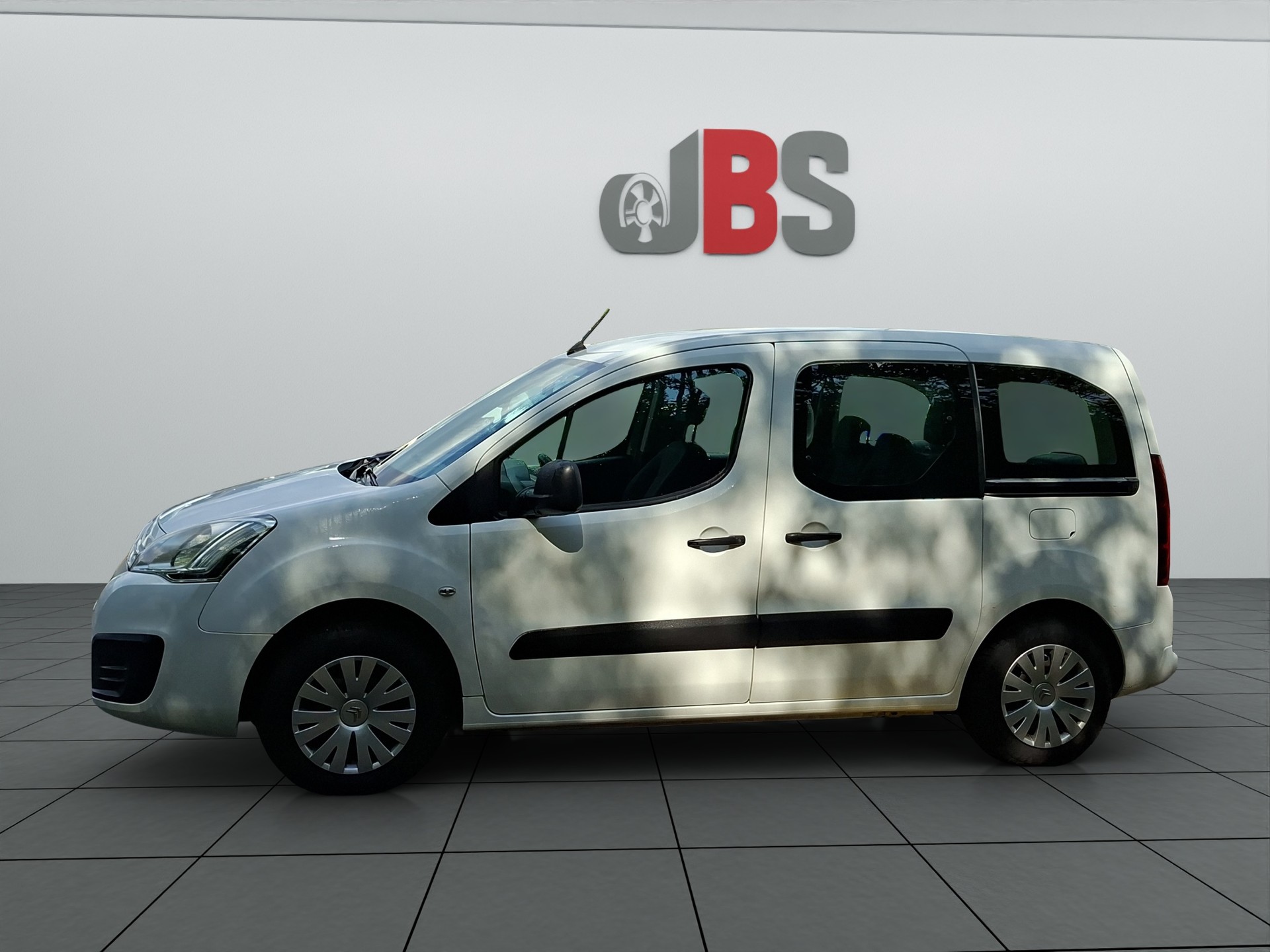 CITROEN Berlingo 1.6 BlueHDi Feel-image-1