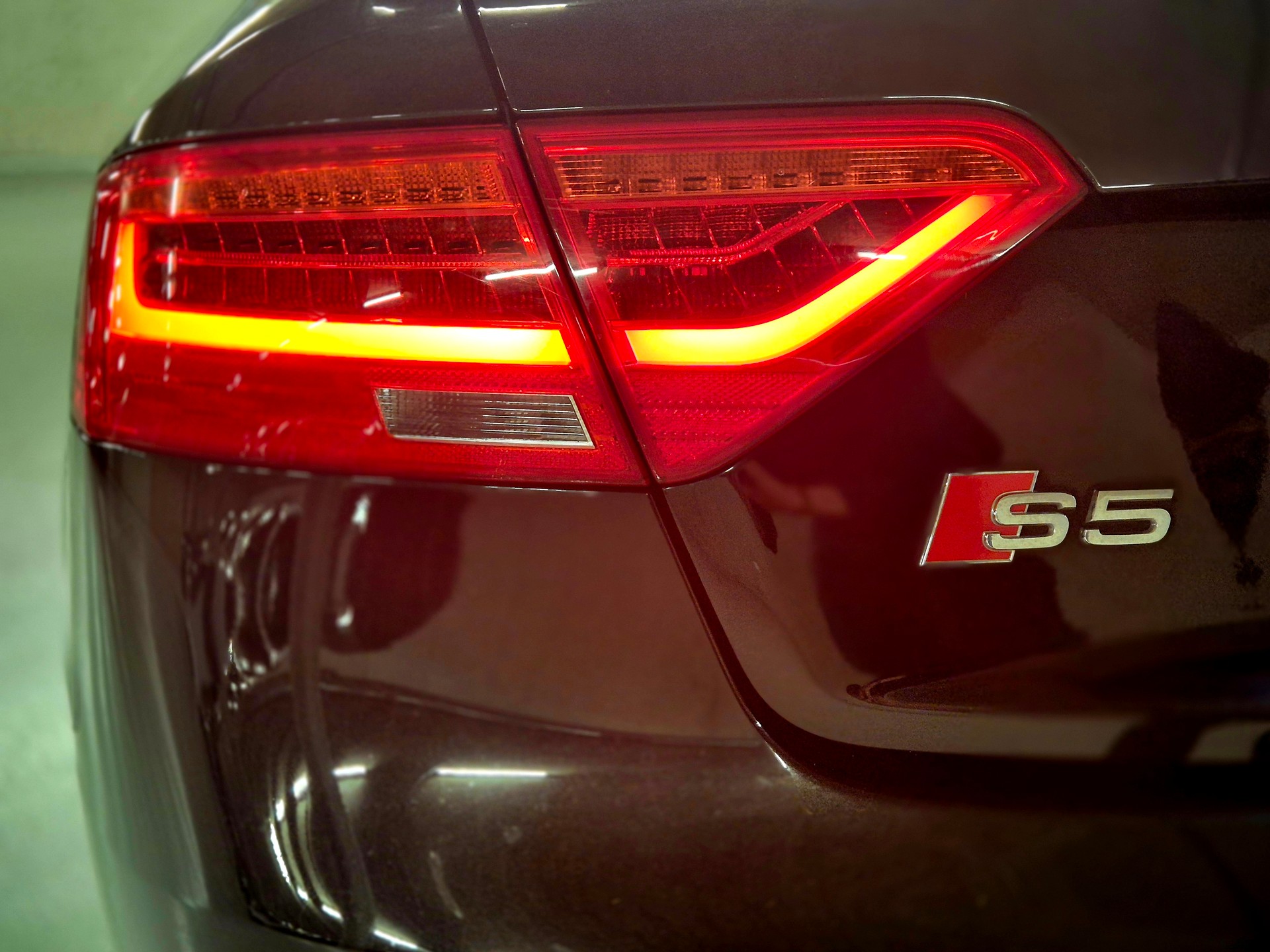 AUDI S5 Cabrio 3.0 TFSI quattro S-tronic-image-22