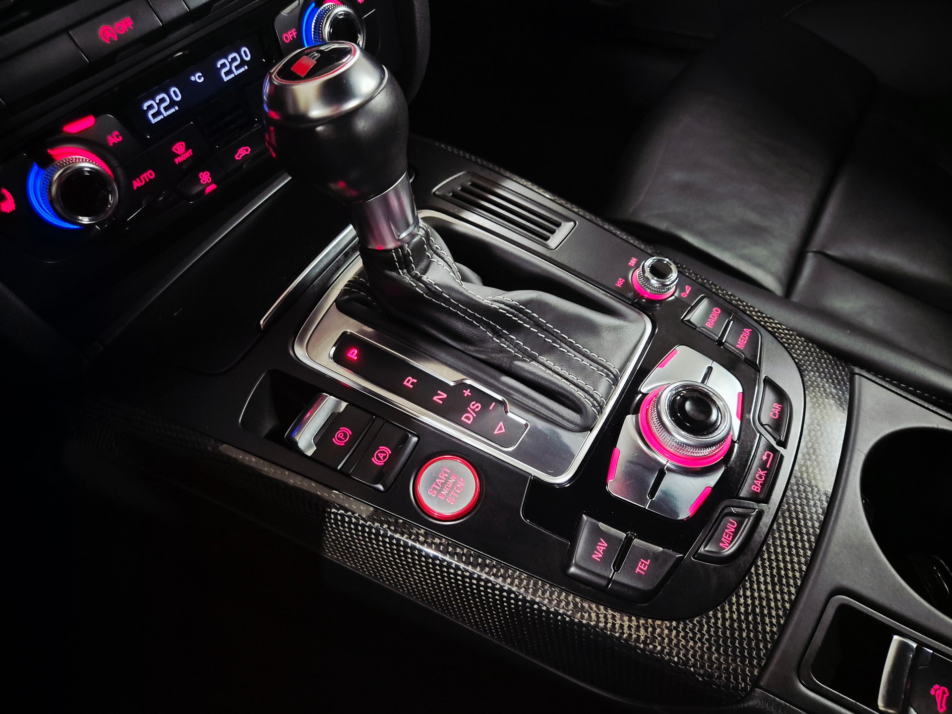 AUDI S5 Cabrio 3.0 TFSI quattro S-tronic-image-18