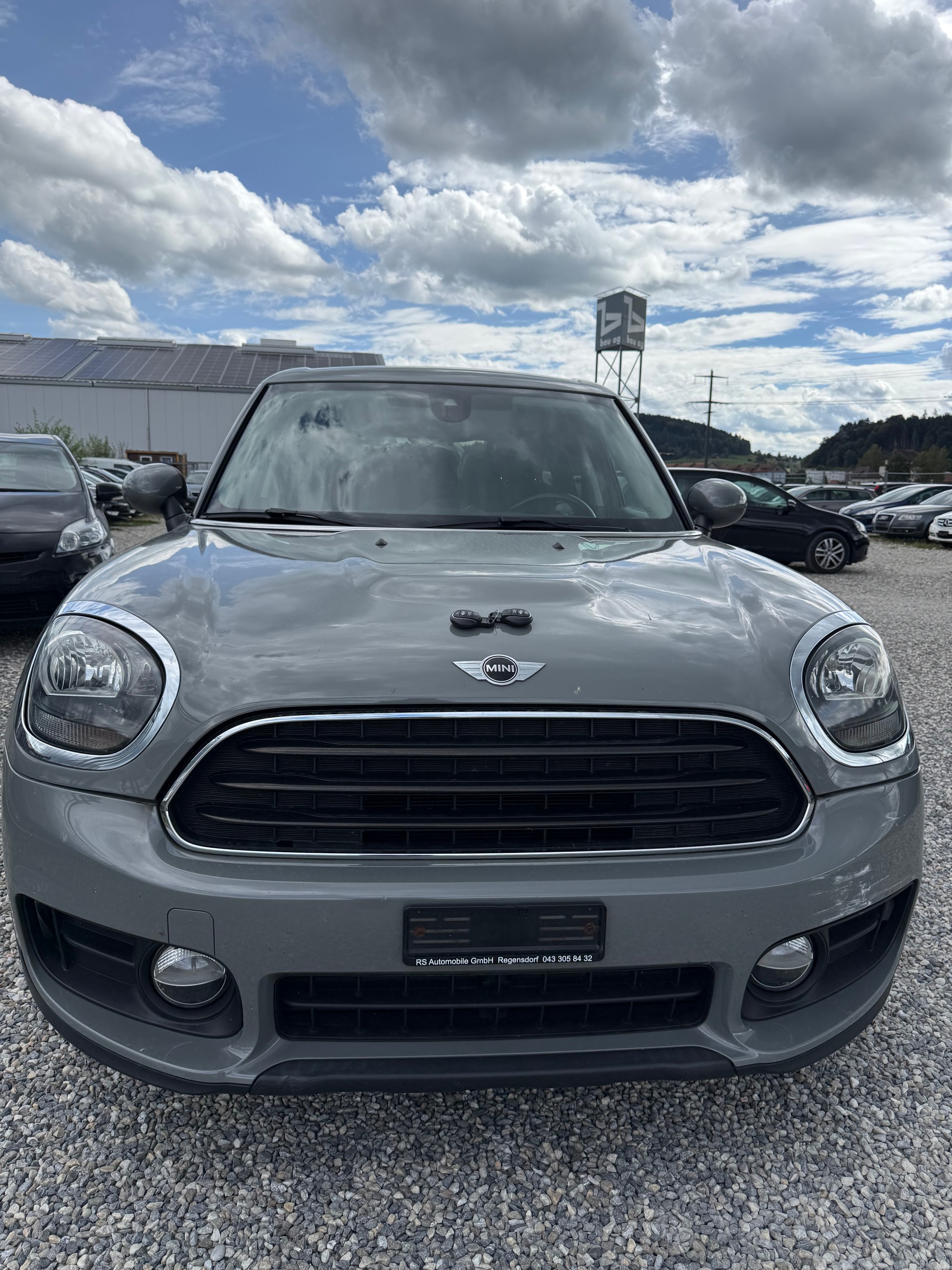 MINI Countryman Cooper D ALL4-image-0