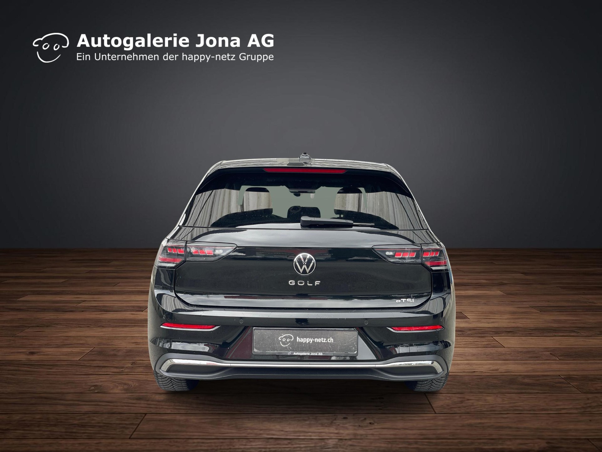 VW Golf VIII 1.5 eTSI Life DSG-image-3