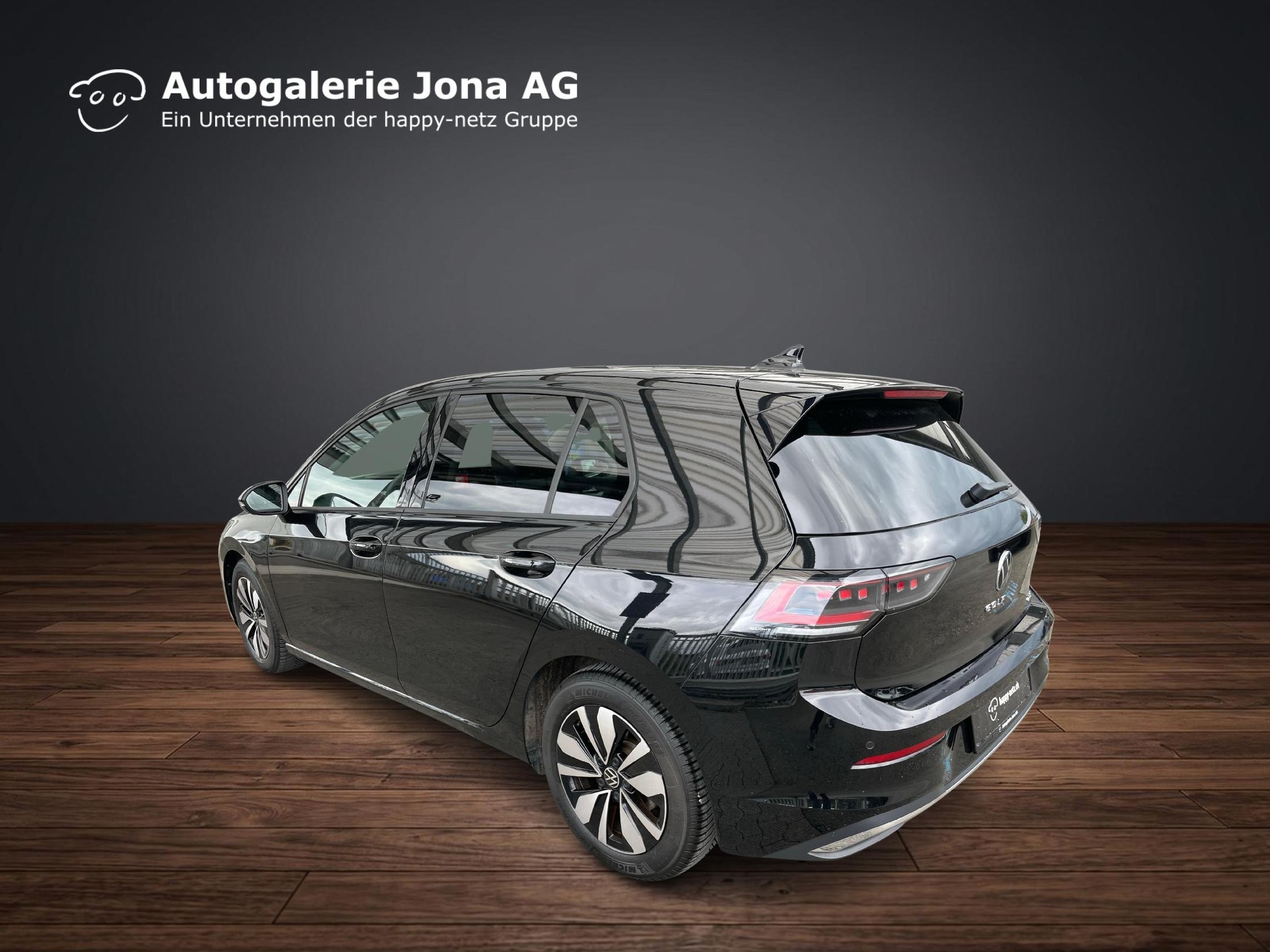 VW Golf VIII 1.5 eTSI Life DSG-image-2