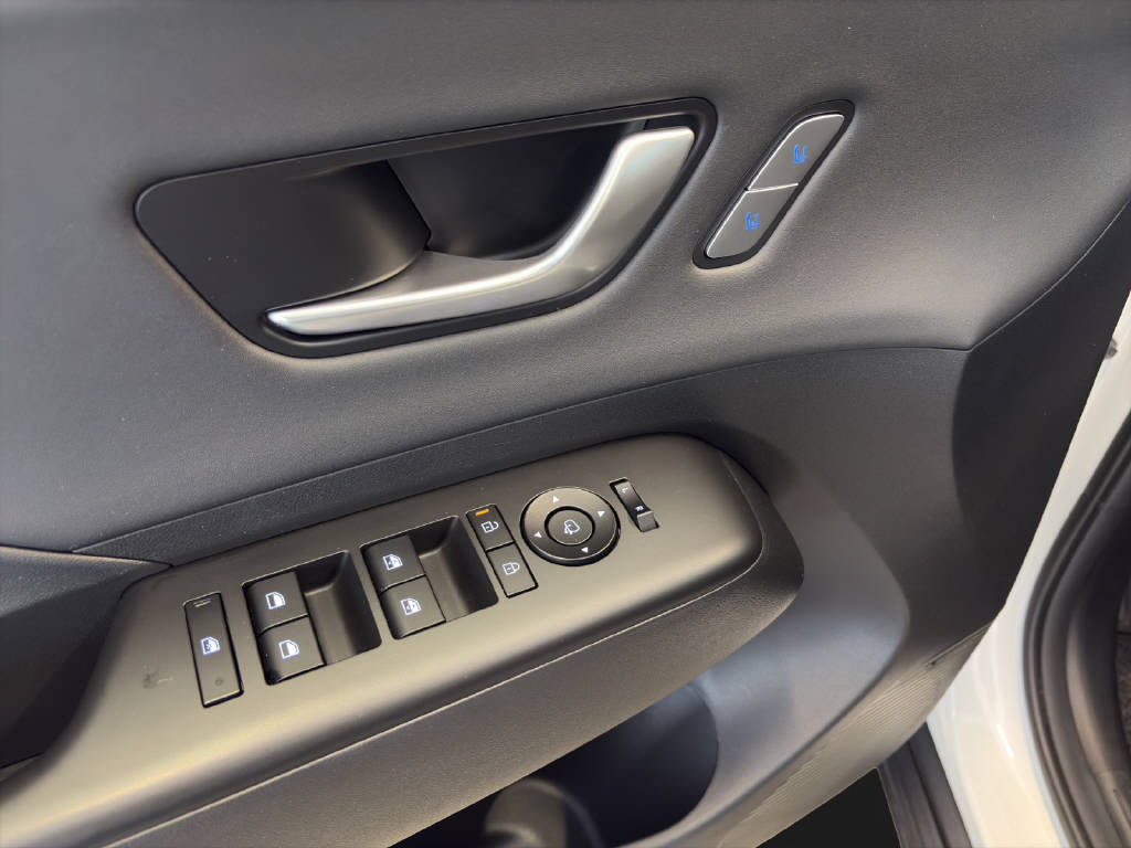 HYUNDAI Kona 1.6 GDi Hybrid Vertex-image-2