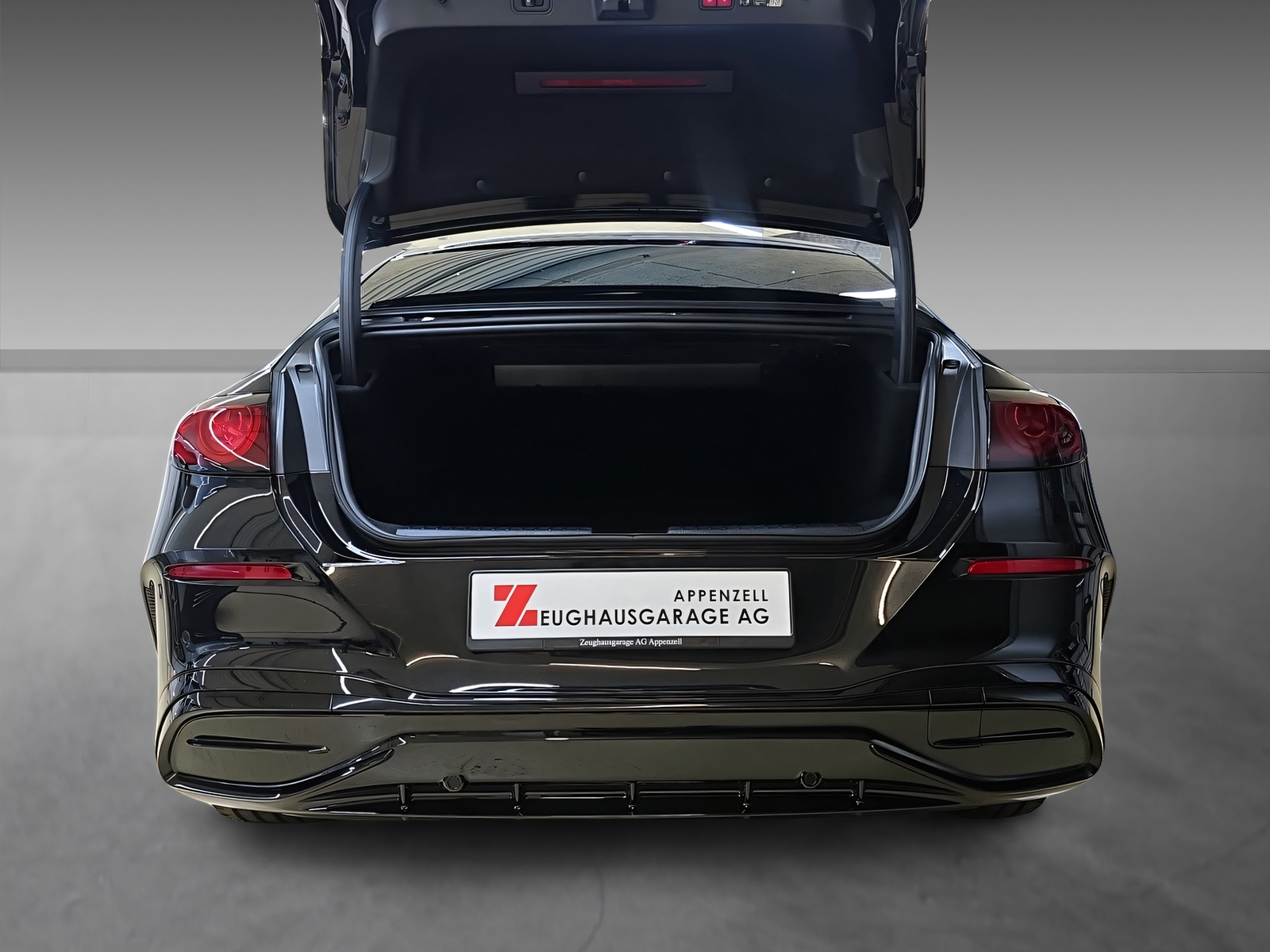 MERCEDES-BENZ C 400 4Matic EQ-image-14