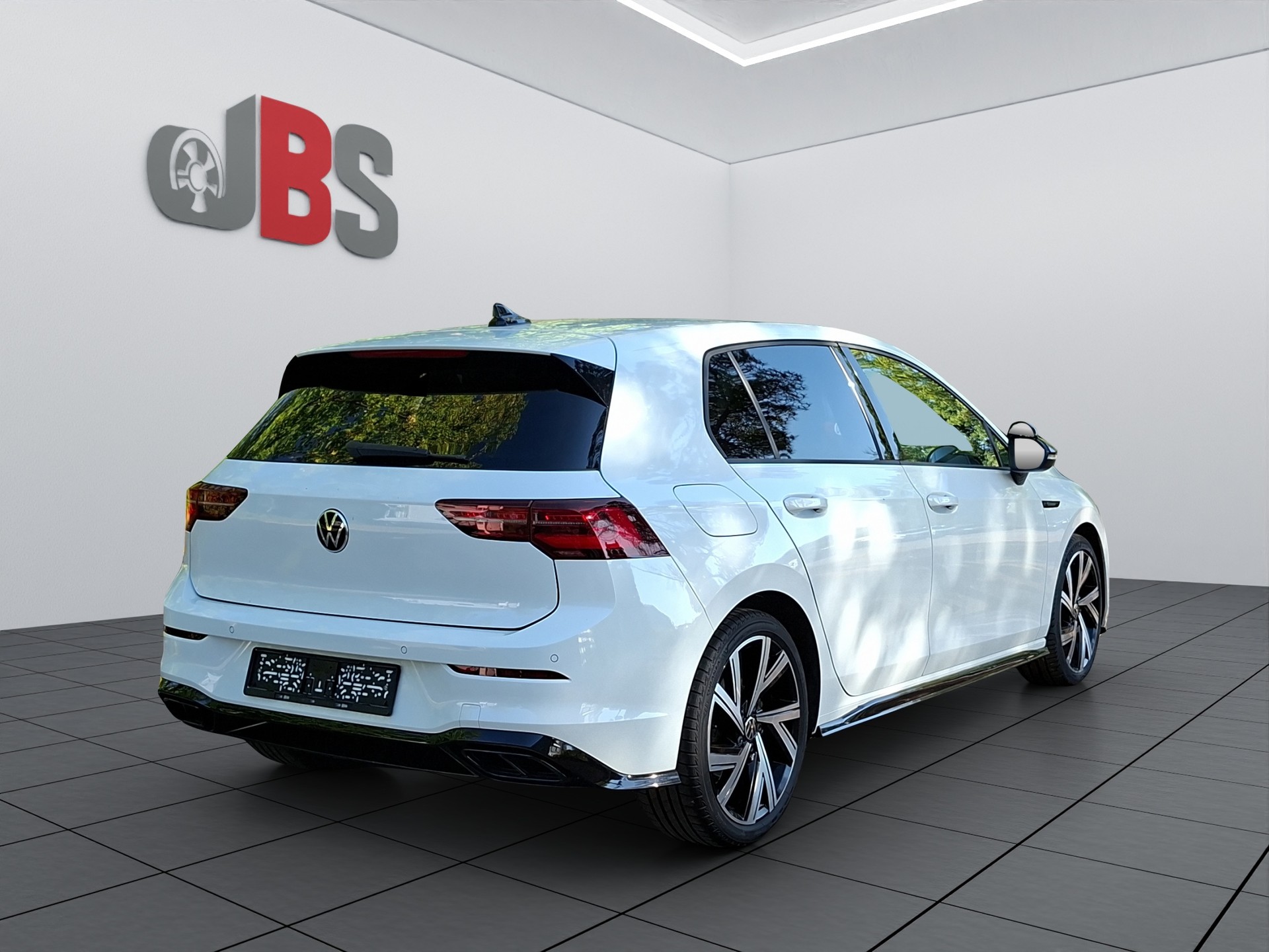 VW Golf 1.5 eTSI mHEV ACT R-Line DSG-image-7